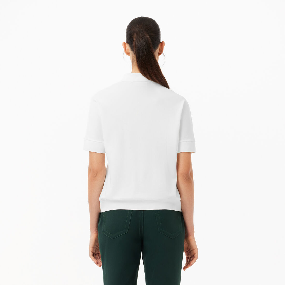 قميص بولو بيكيه سائل بياقة مفتوحة قميص بولو بيكيه سائل بياقة مفتوحة