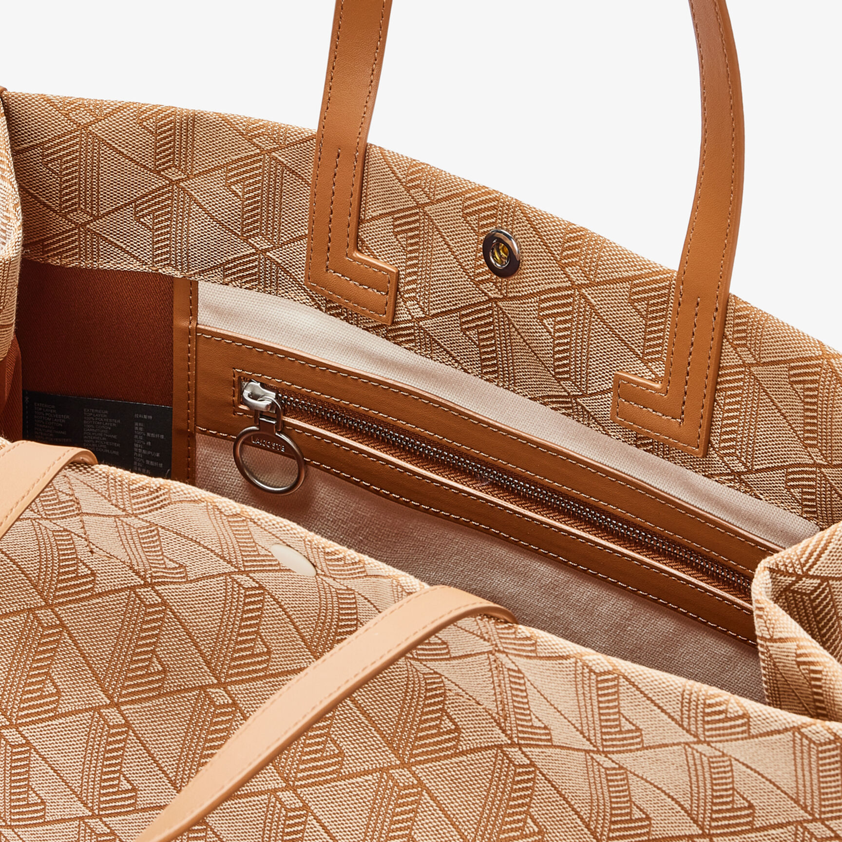 حقيبة جاكار بطبعة تراثية كبيرة حقيبة جاكار بطبعة تراثية كبيرة