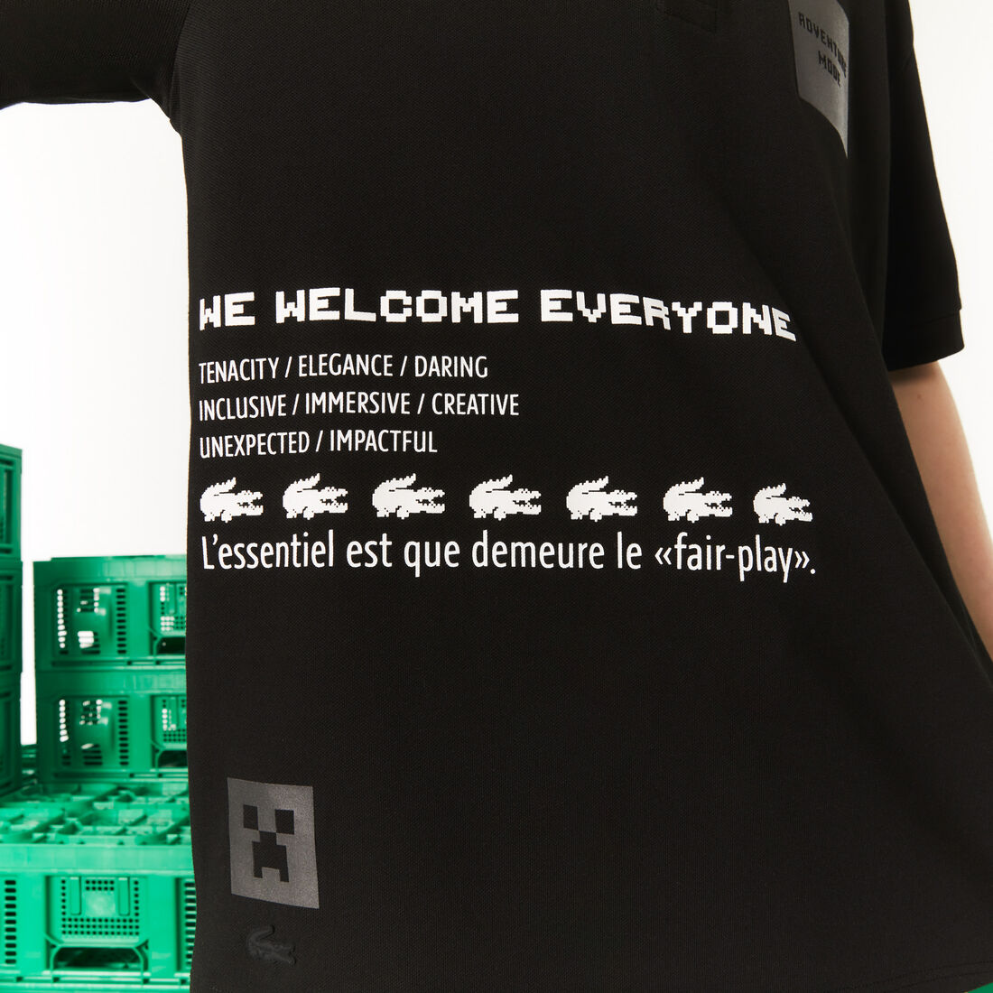 تيشيرت بولو قطن عضوي بقصة فضفاضة للرجال مجموعة Lacoste L!VE x Minecraft تيشيرت بولو قطن عضوي بقصة فضفاضة للرجال مجموعة Lacoste L!VE x Minecraft