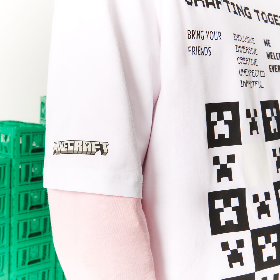 تيشيرت قطن عضوي بقصة فضفاضة للرجال مجموعة Lacoste L!VE × Minecraft تيشيرت قطن عضوي بقصة فضفاضة للرجال مجموعة Lacoste L!VE × Minecraft