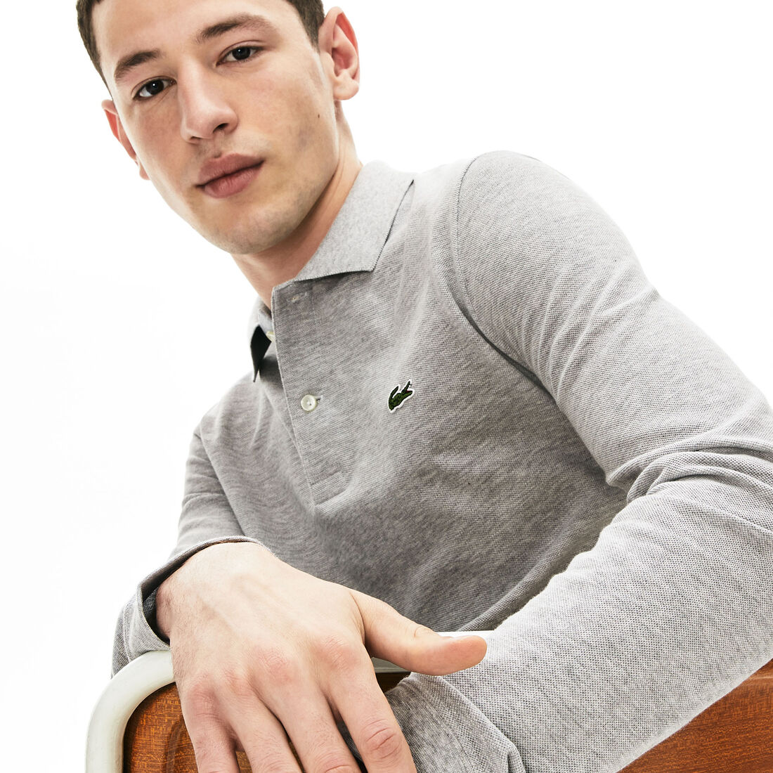 قميص بولو بقصّة ضيقة L.12.12 بأكمام طويلة قميص بولو بقصّة ضيقة L.12.12 بأكمام طويلة