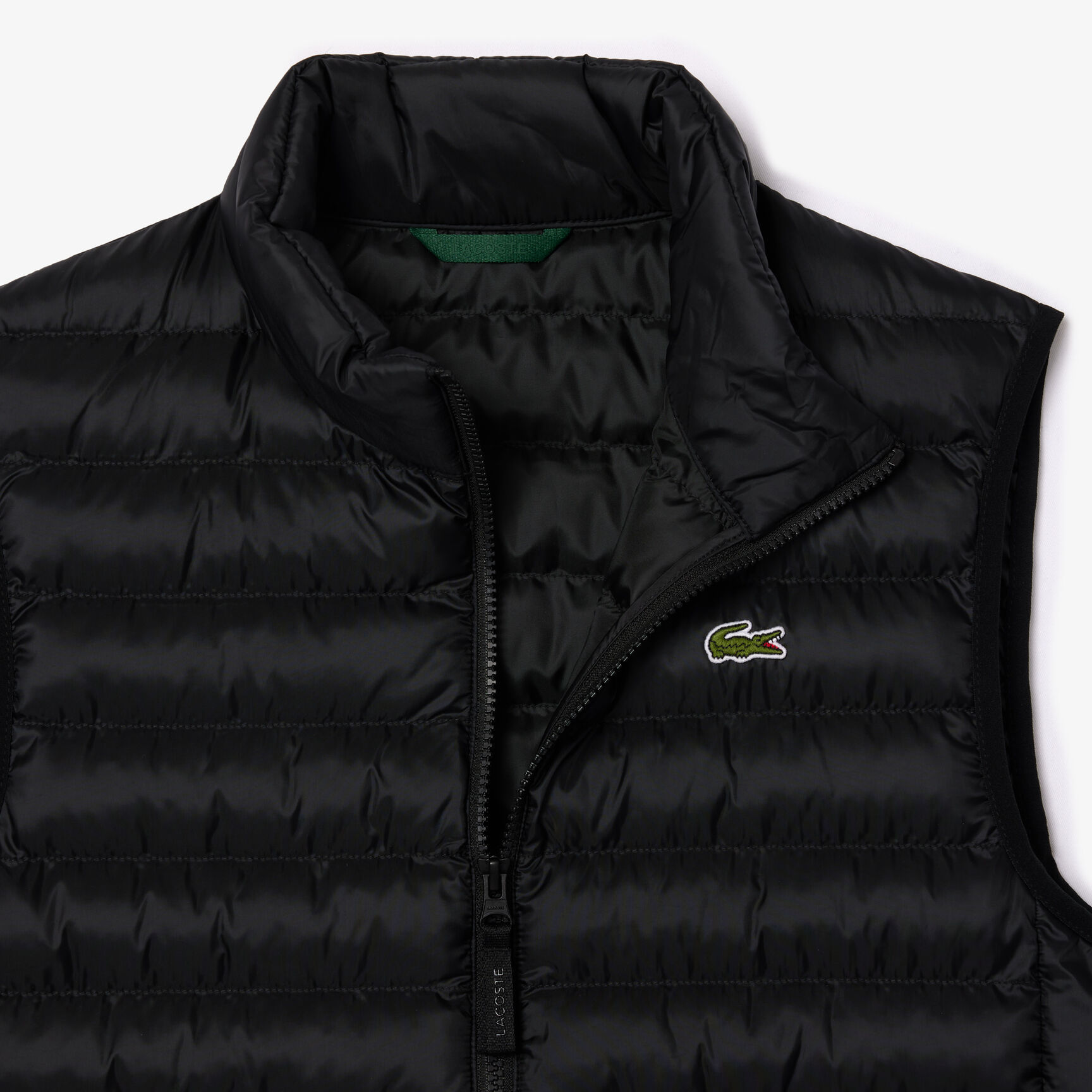Water-Repellent Puffed Vest