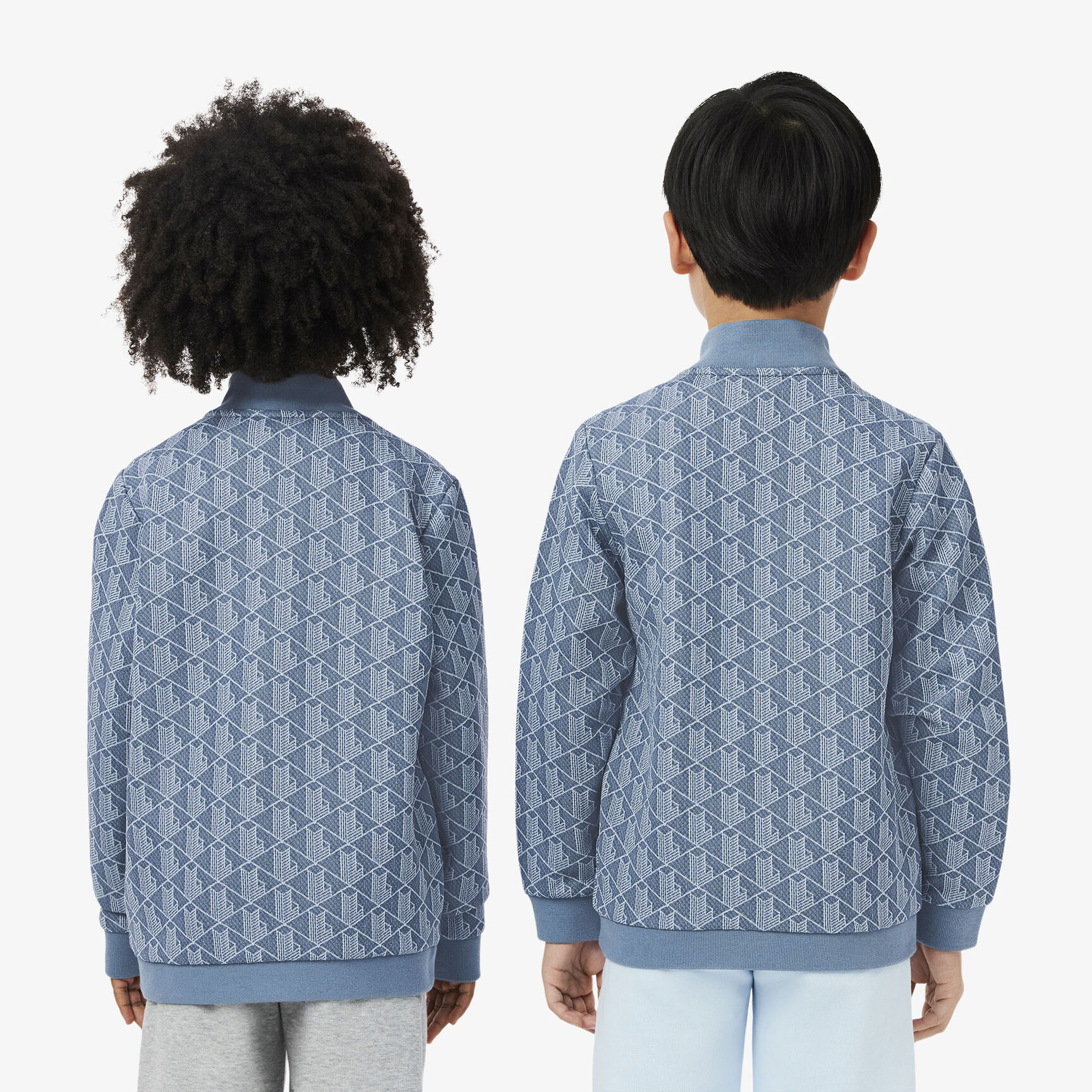 سويت شيرت باريس مونوغرام برقبة عالية وسحاب سويت شيرت باريس مونوغرام برقبة عالية وسحاب