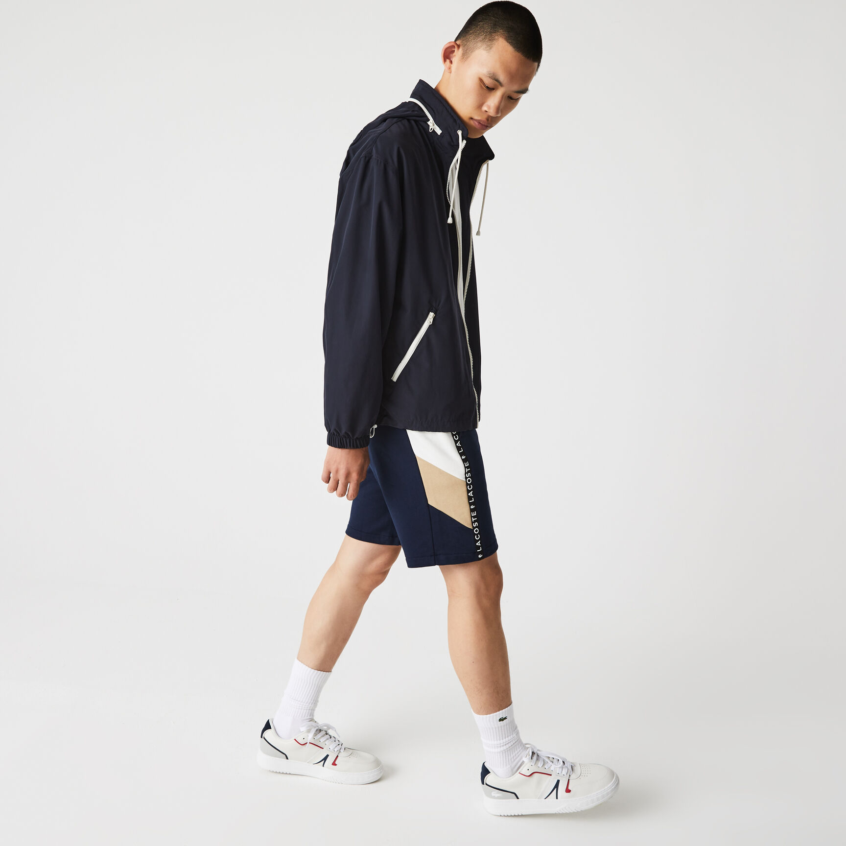 Men's Lacoste Lettered Bands Fleece Bermuda Shorts Men's Lacoste Lettered Bands Fleece Bermuda Shorts