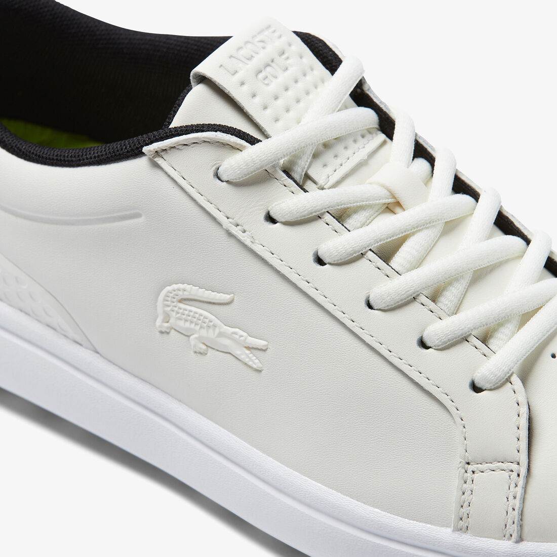 سنيكرز لاكوست جي اليت من خامات صناعية من نفس اللون للنساء سنيكرز لاكوست جي اليت من خامات صناعية من نفس اللون للنساء