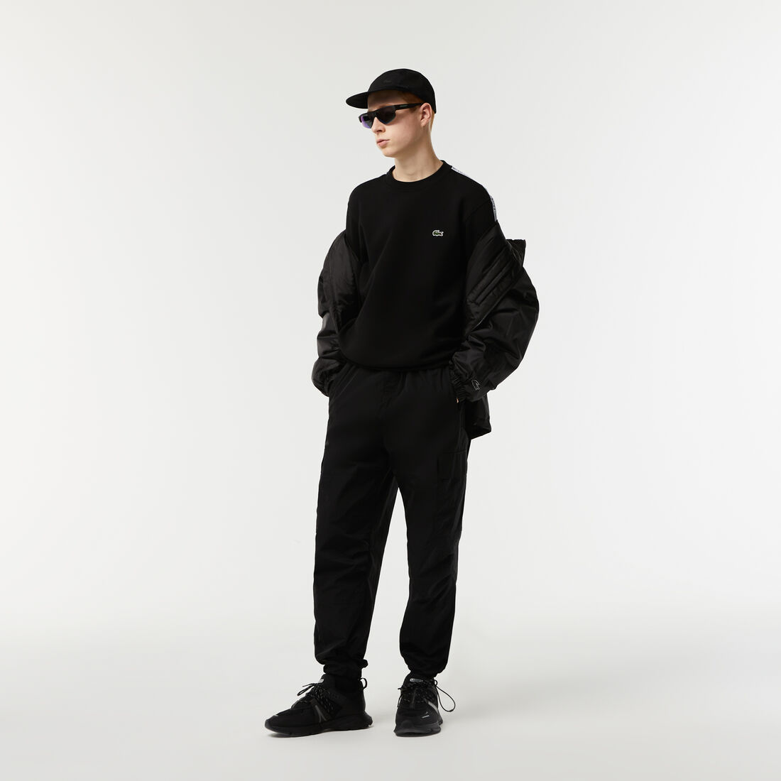 هودي رياضي بطبعة Lacoste هودي رياضي بطبعة Lacoste