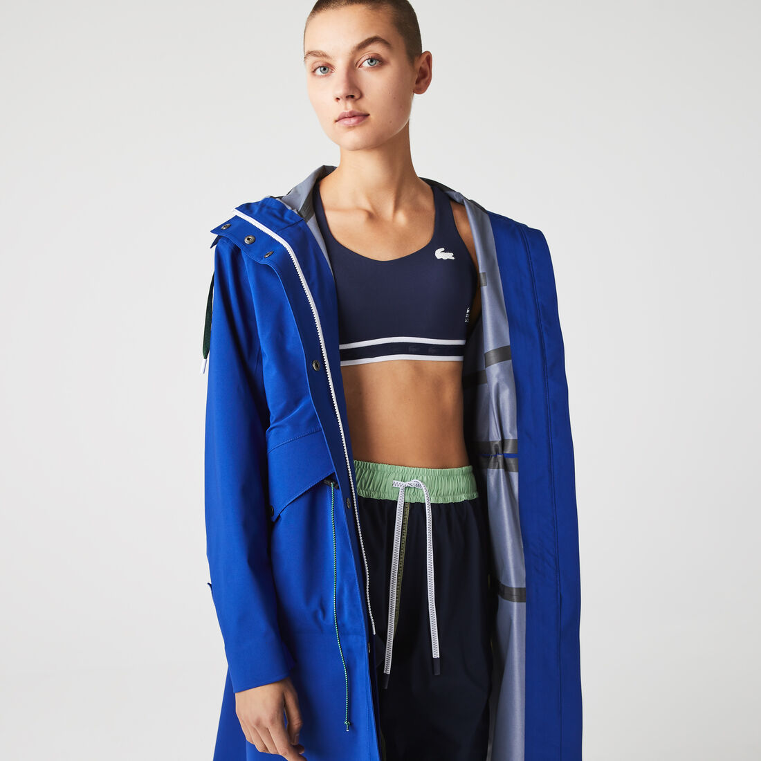 حمالة صدر رياضية بحمالات متقاطعة للنساء مجموعة Lacoste Sport حمالة صدر رياضية بحمالات متقاطعة للنساء مجموعة Lacoste Sport