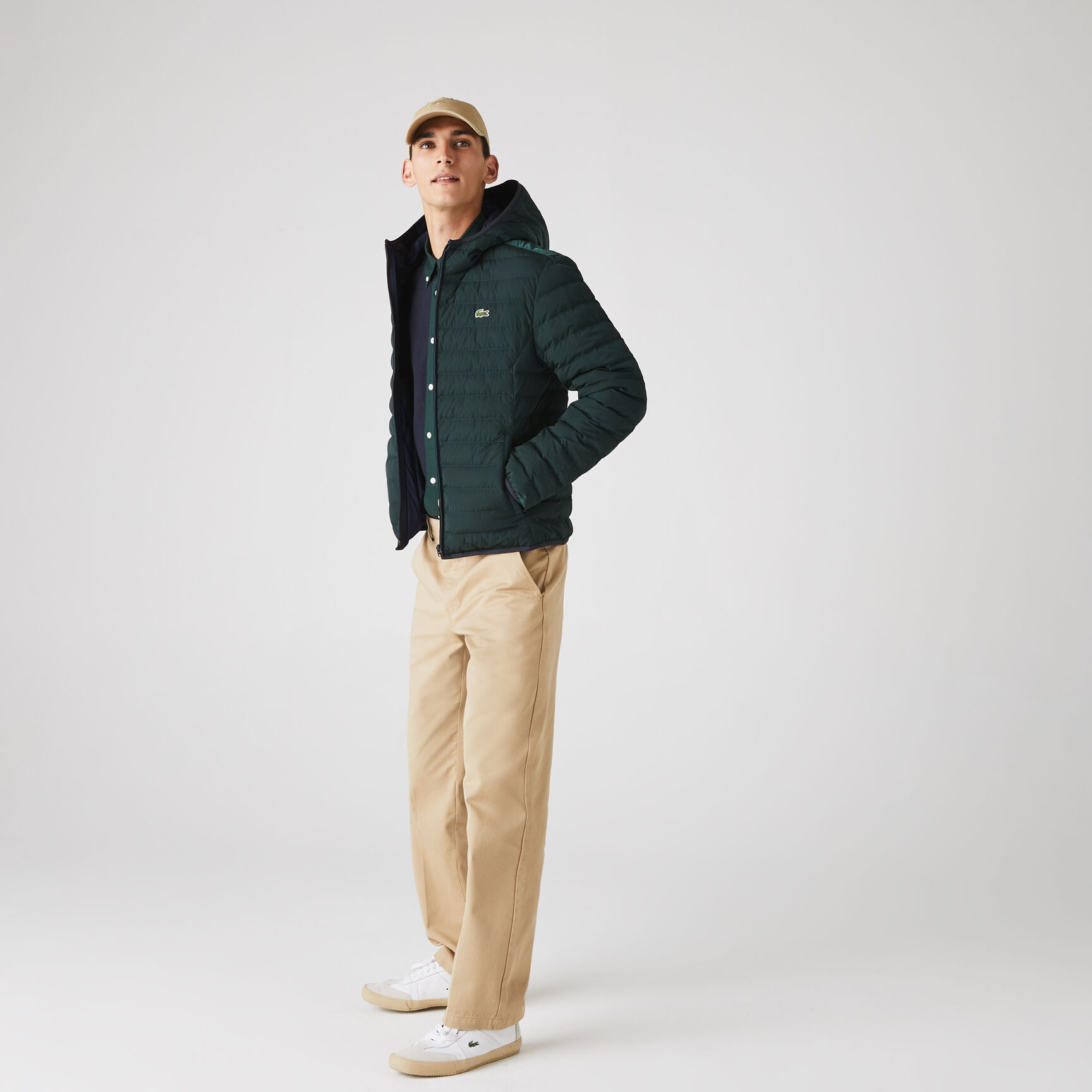 جاكيت منفوخ قابل للطي بقماش خفيف الوزن مقاوم للماء وغطاء رأس للرجال جاكيت منفوخ قابل للطي بقماش خفيف الوزن مقاوم للماء وغطاء رأس للرجال