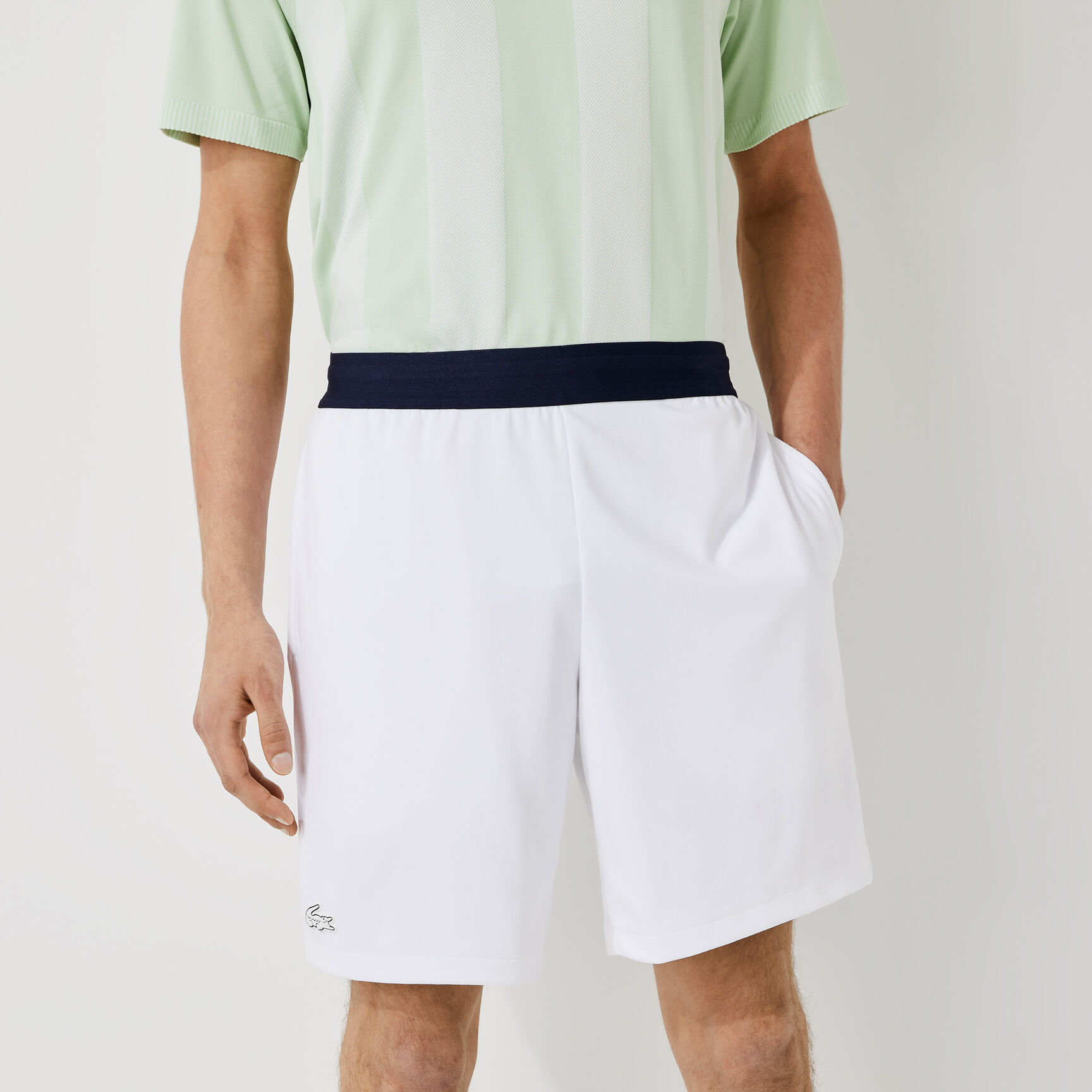 شورت جاكار بخصر مطاطي بلون مغاير للرجال مجموعة Lacoste SPORT شورت جاكار بخصر مطاطي بلون مغاير للرجال مجموعة Lacoste SPORT