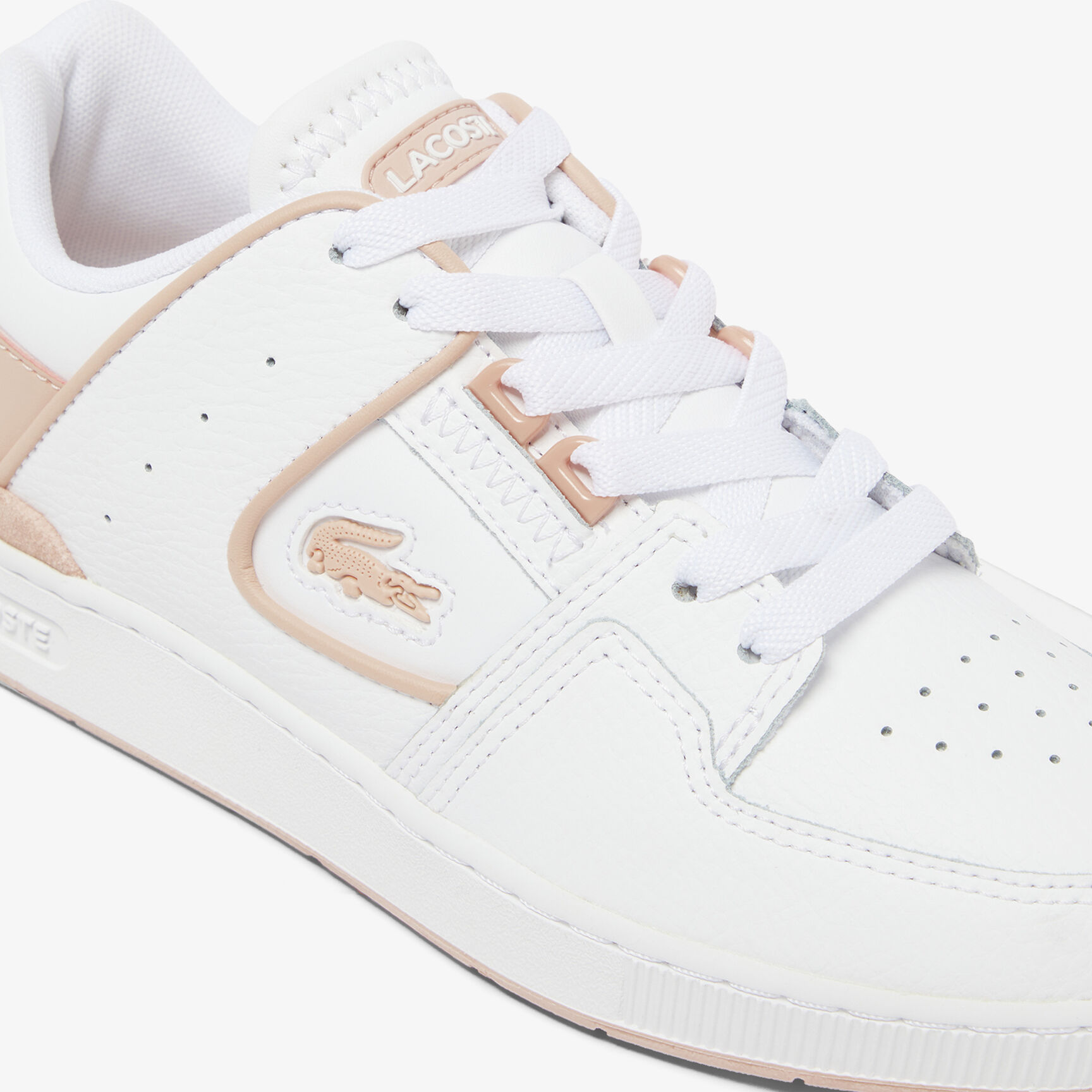 حذاء رياضي كورت كيج نسائي من الجلد