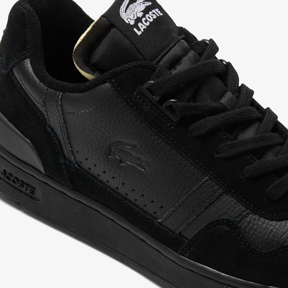 Men's Lacoste T-Clip Leather Premium Trainers Men's Lacoste T-Clip Leather Premium Trainers