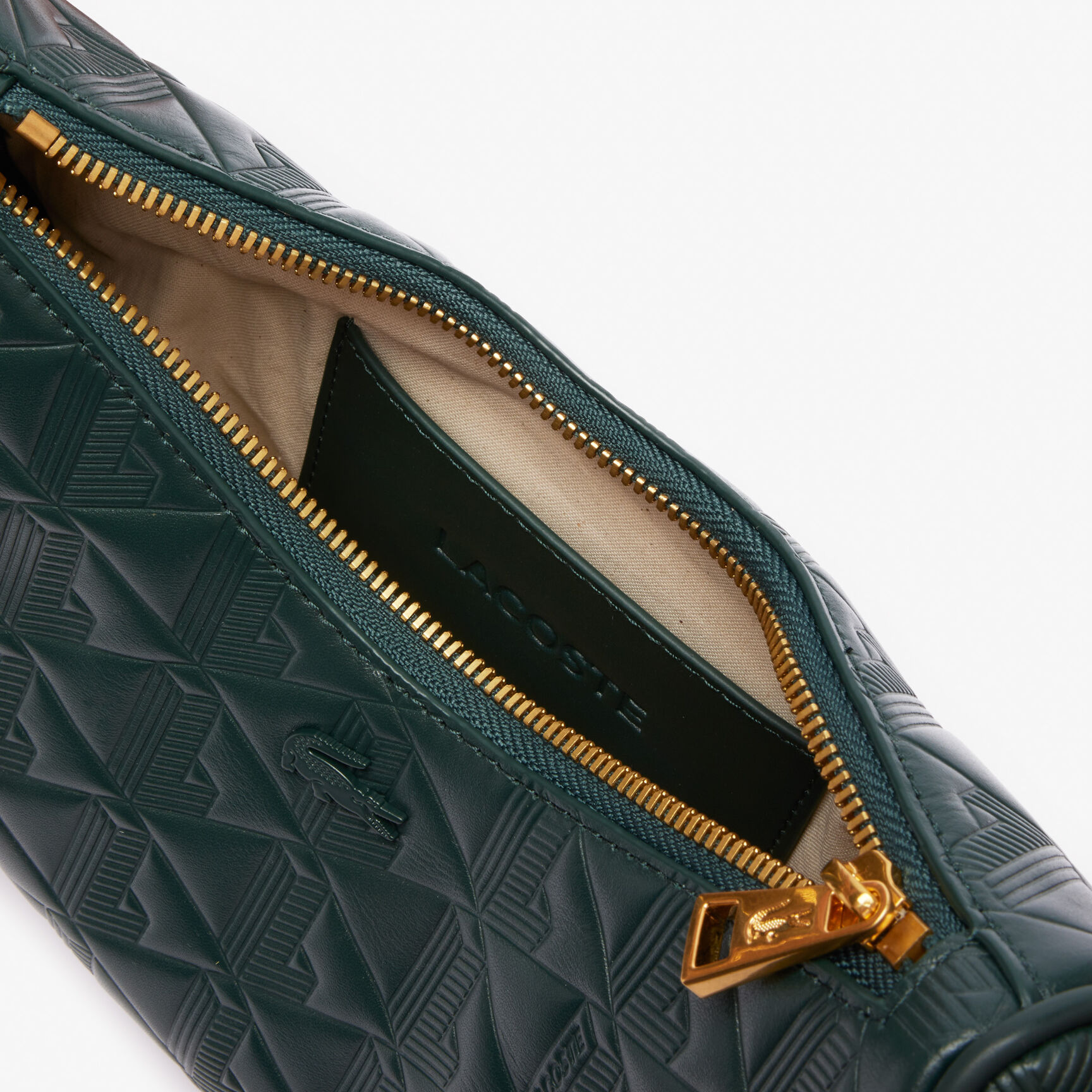 محفظة ماهيكي الجلدية المنقوشة على شكل نصف قمر