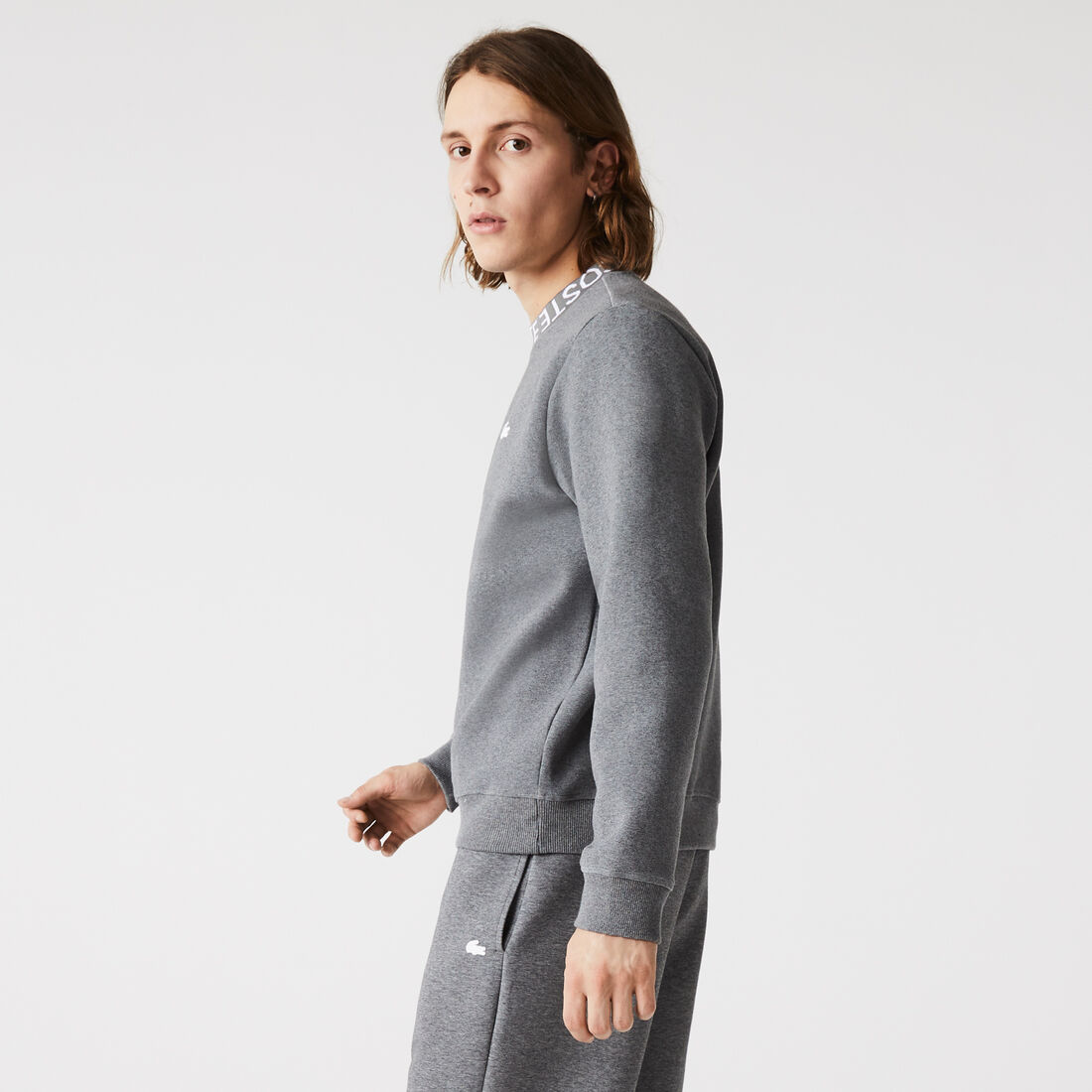 Men’s Lacoste Lettered Crew Neck Cotton Blend Sweatshirt Men’s Lacoste Lettered Crew Neck Cotton Blend Sweatshirt