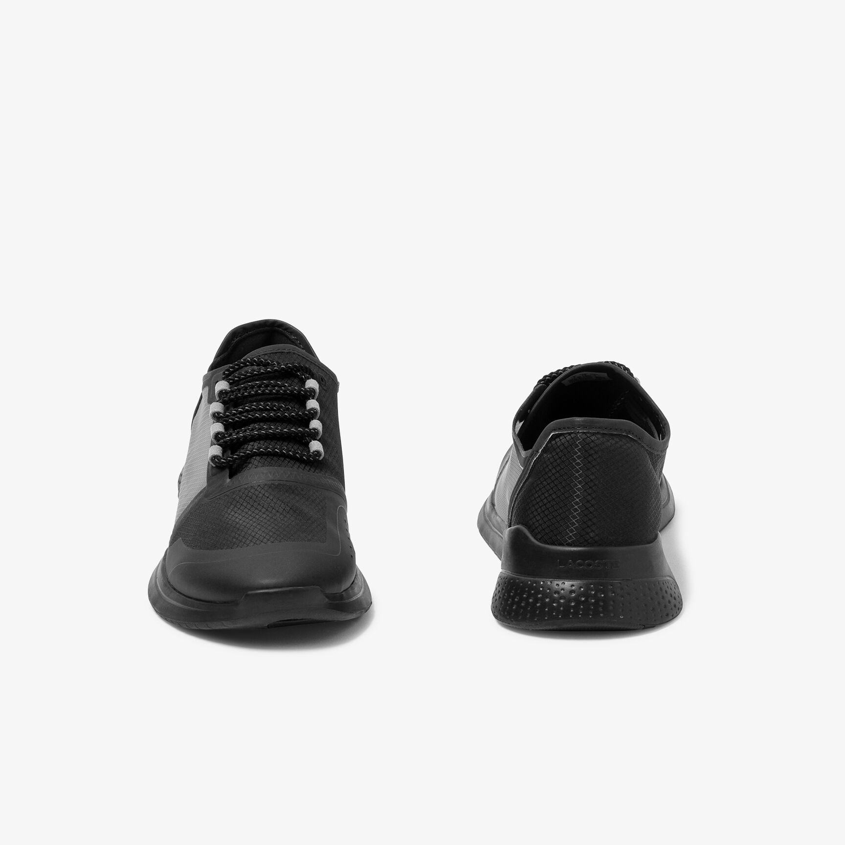 حذاء رياضي من القماش ومواد صناعية من مجموعة LT Fit للرجال