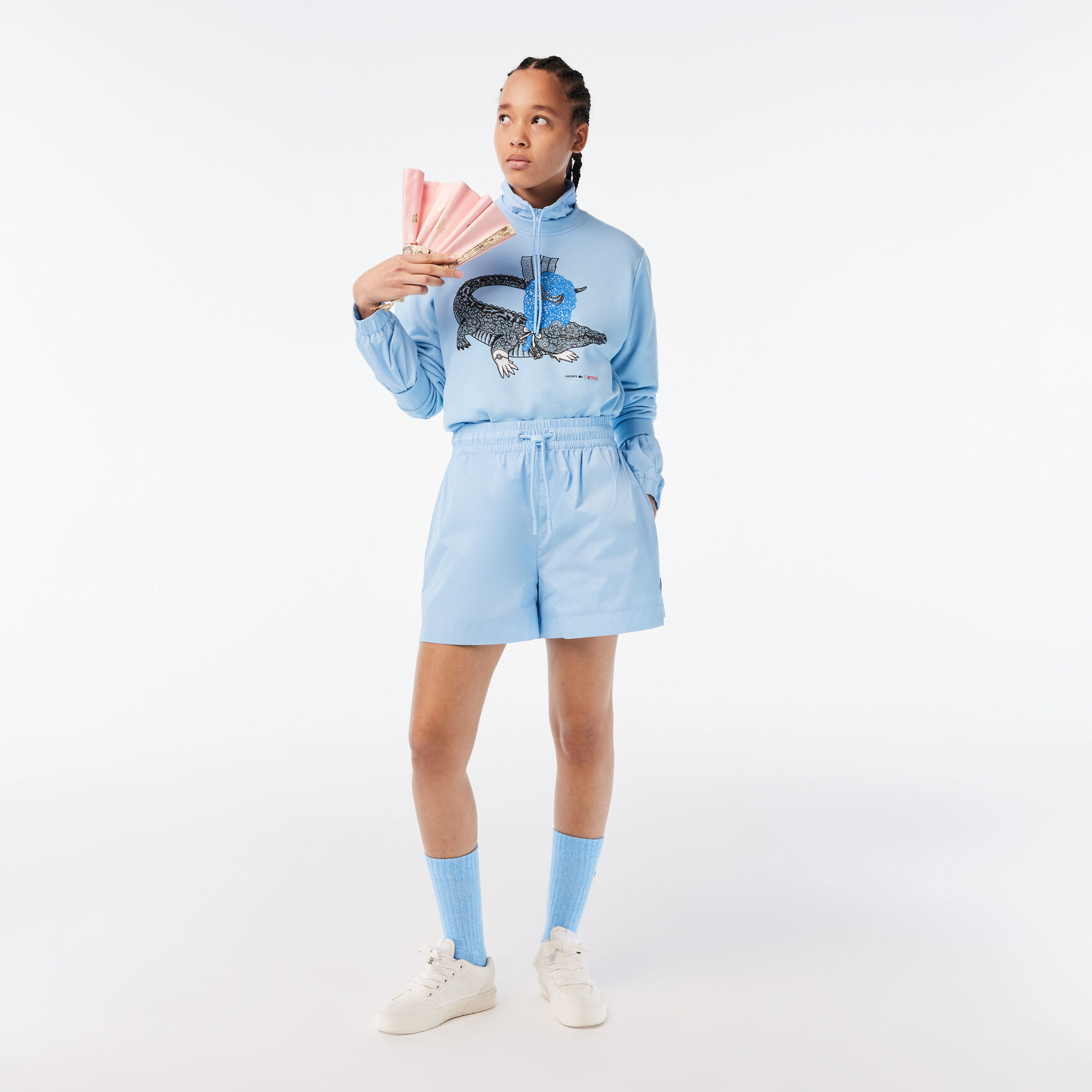 سويت شيرت صوف قطن عضوي بقصة فضفاضة للنساء مجموعة Lacoste x Netflix