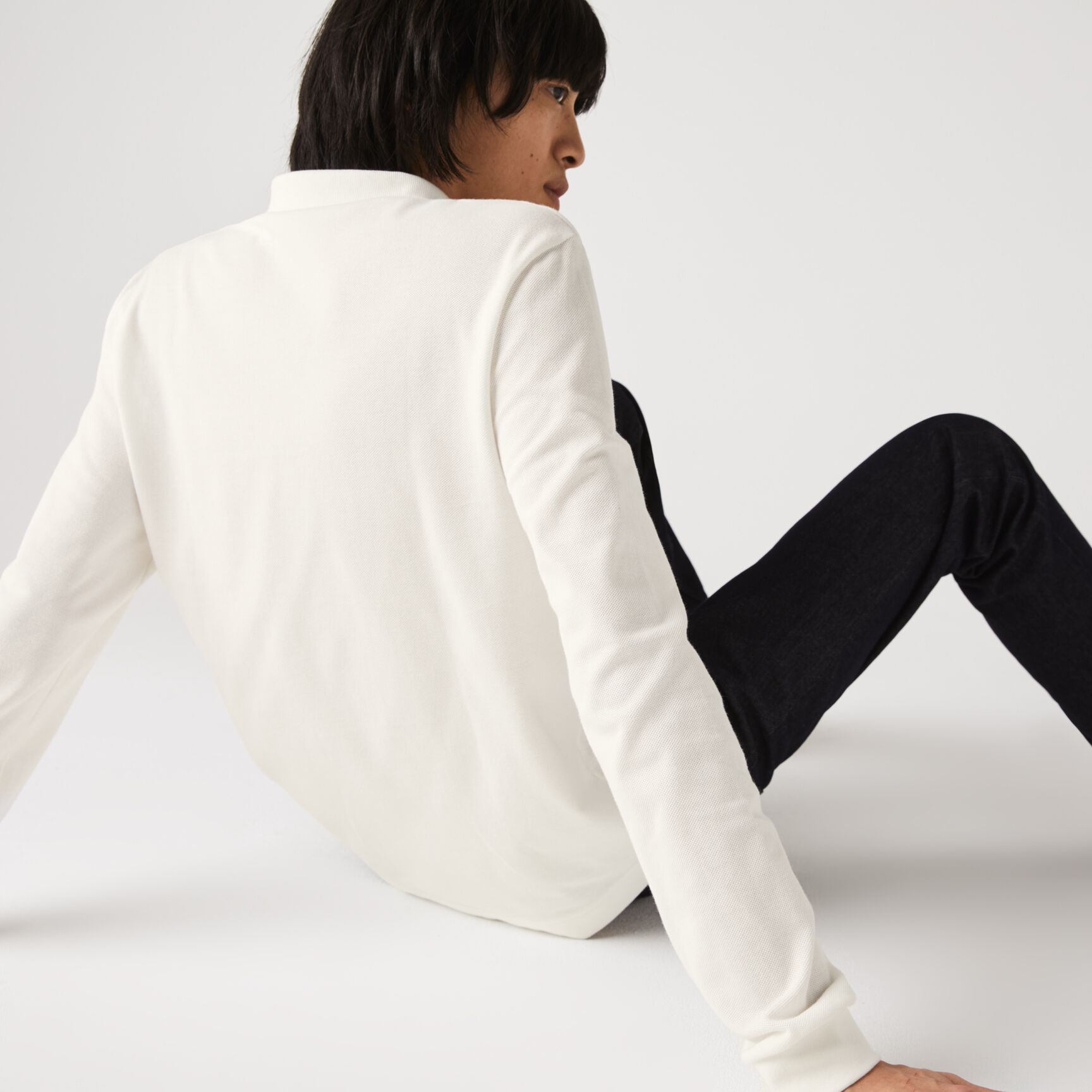 بولو Lacoste للرجال مصنوع في فرنسا بقصة عادية