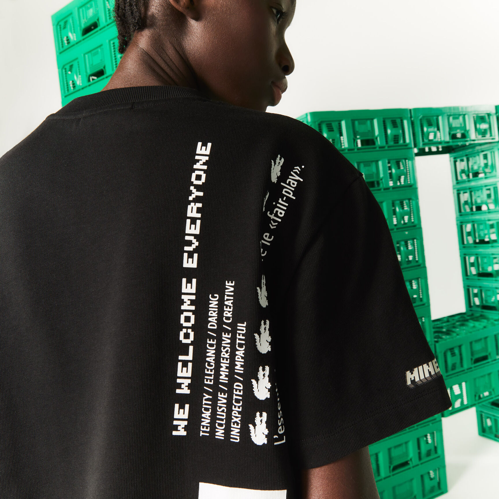 تيشيرت قطن عضوي قصير للنساء مجموعة Lacoste L!VE x Minecraft تيشيرت قطن عضوي قصير للنساء مجموعة Lacoste L!VE x Minecraft