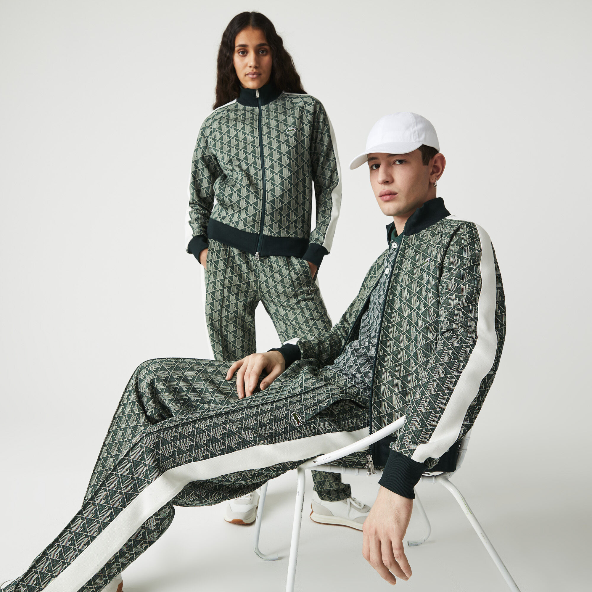 Buy Unisex Lacoste L!VE Monogram Patterned Jacquard Zip Jacket | Lacoste QA