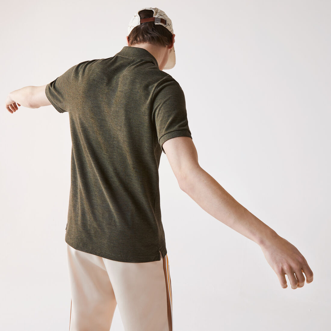 قميص بولو بيكيه بقصة ضيقة L.12.12 قميص بولو بيكيه بقصة ضيقة L.12.12