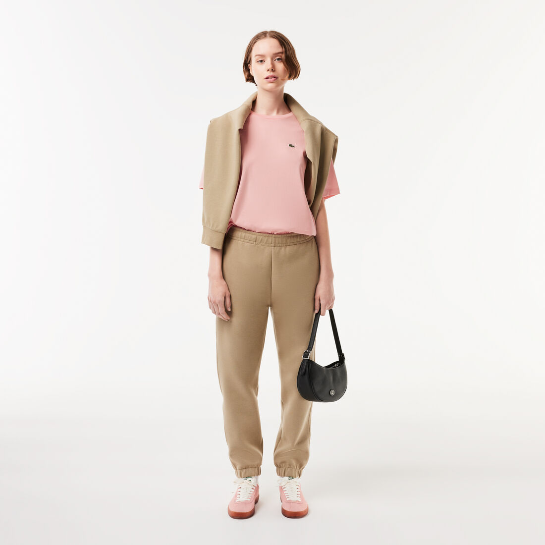 تي شيرت قطن بقصّة فضفاضة وفتحة رقبة على شكل حرف V للنساء تي شيرت قطن بقصّة فضفاضة وفتحة رقبة على شكل حرف V للنساء