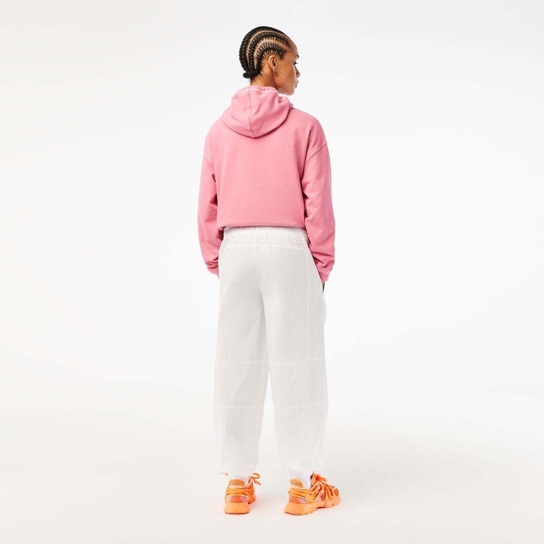 بنطال لاكوست بحواف مطاطية على الكاحل للنساء بنطال لاكوست بحواف مطاطية على الكاحل للنساء