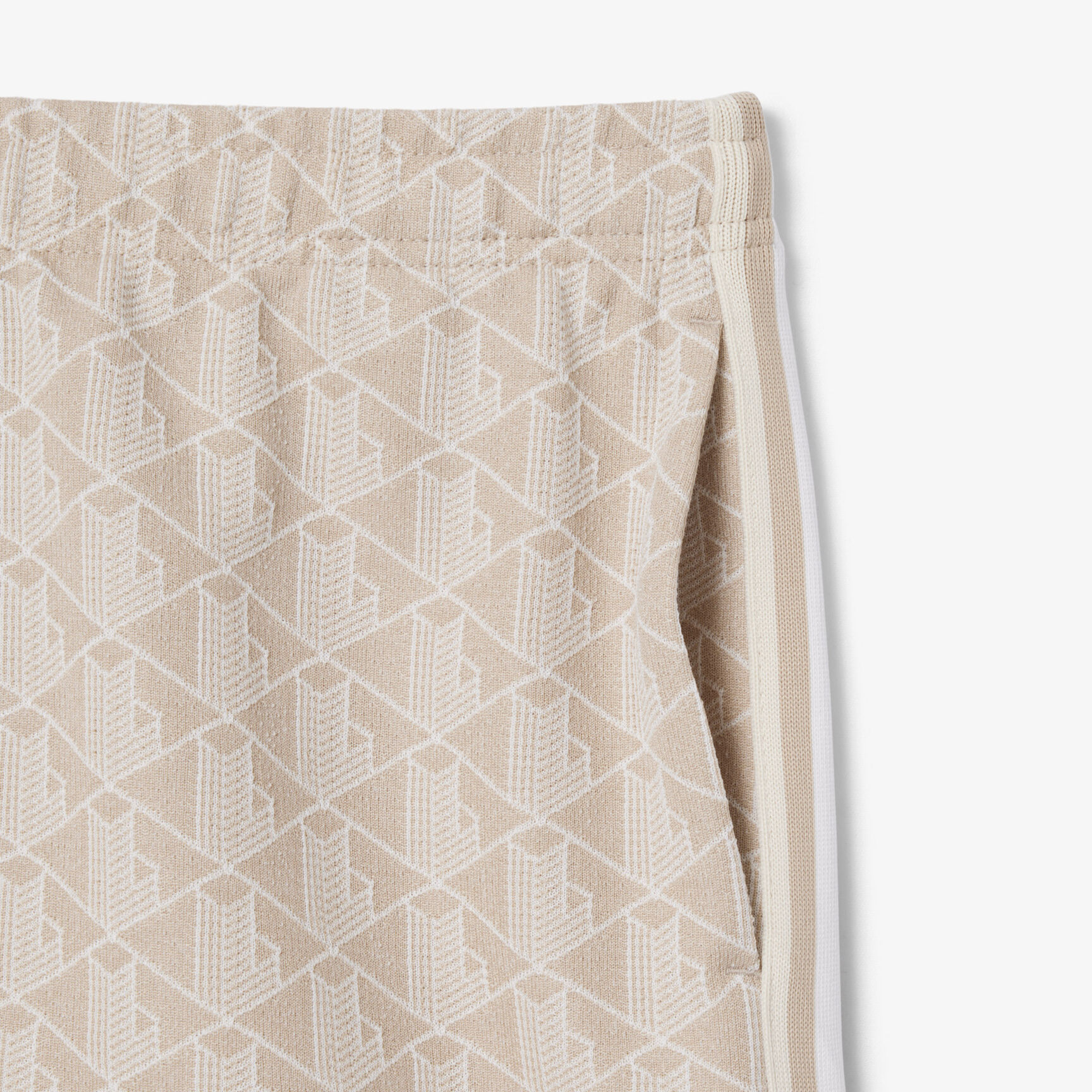 تنورة بجاكار المونوغرام