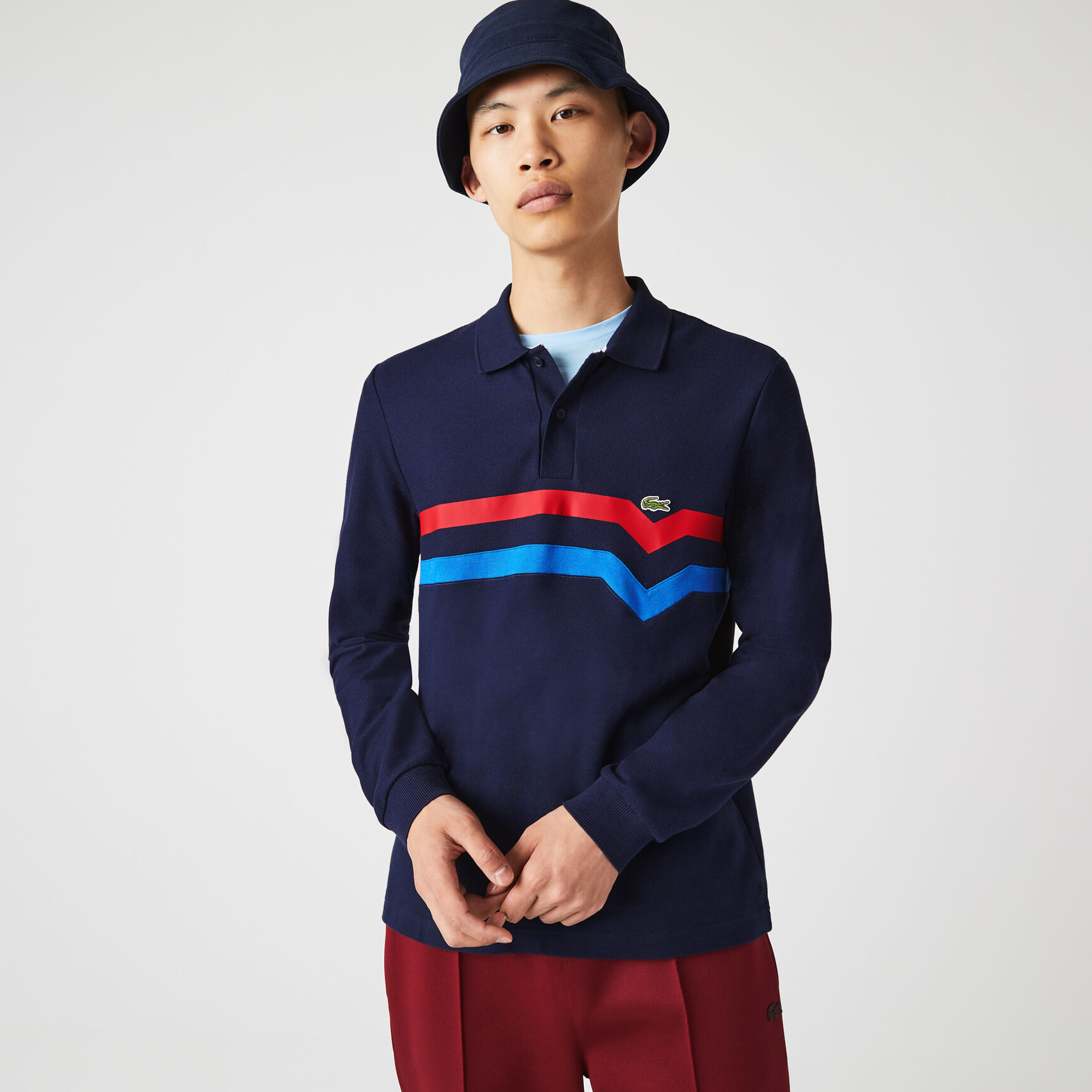 بولو Lacoste للرجال مصنوع في فرنسا بقصة عادية بولو Lacoste للرجال مصنوع في فرنسا بقصة عادية