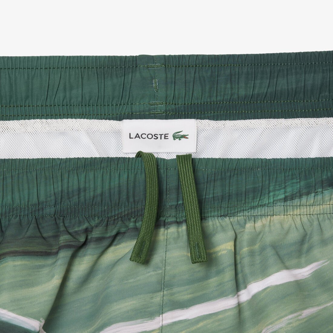 شورت سباحة متوسط الطول وسريع الجفاف شورت سباحة متوسط الطول وسريع الجفاف