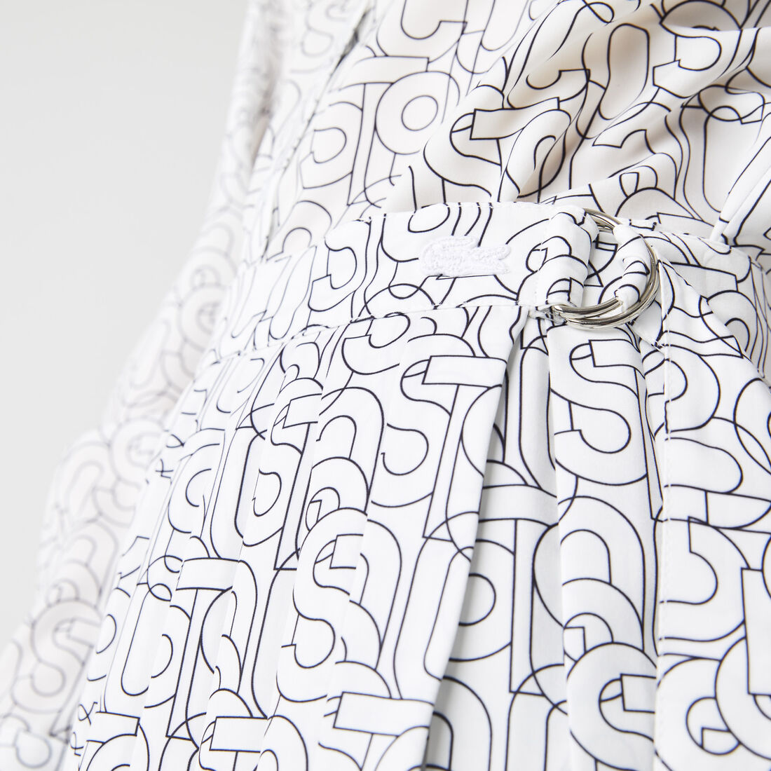 تنورة نسائية متوسطة الطول بطيات منقوشة من Lacoste تنورة نسائية متوسطة الطول بطيات منقوشة من Lacoste