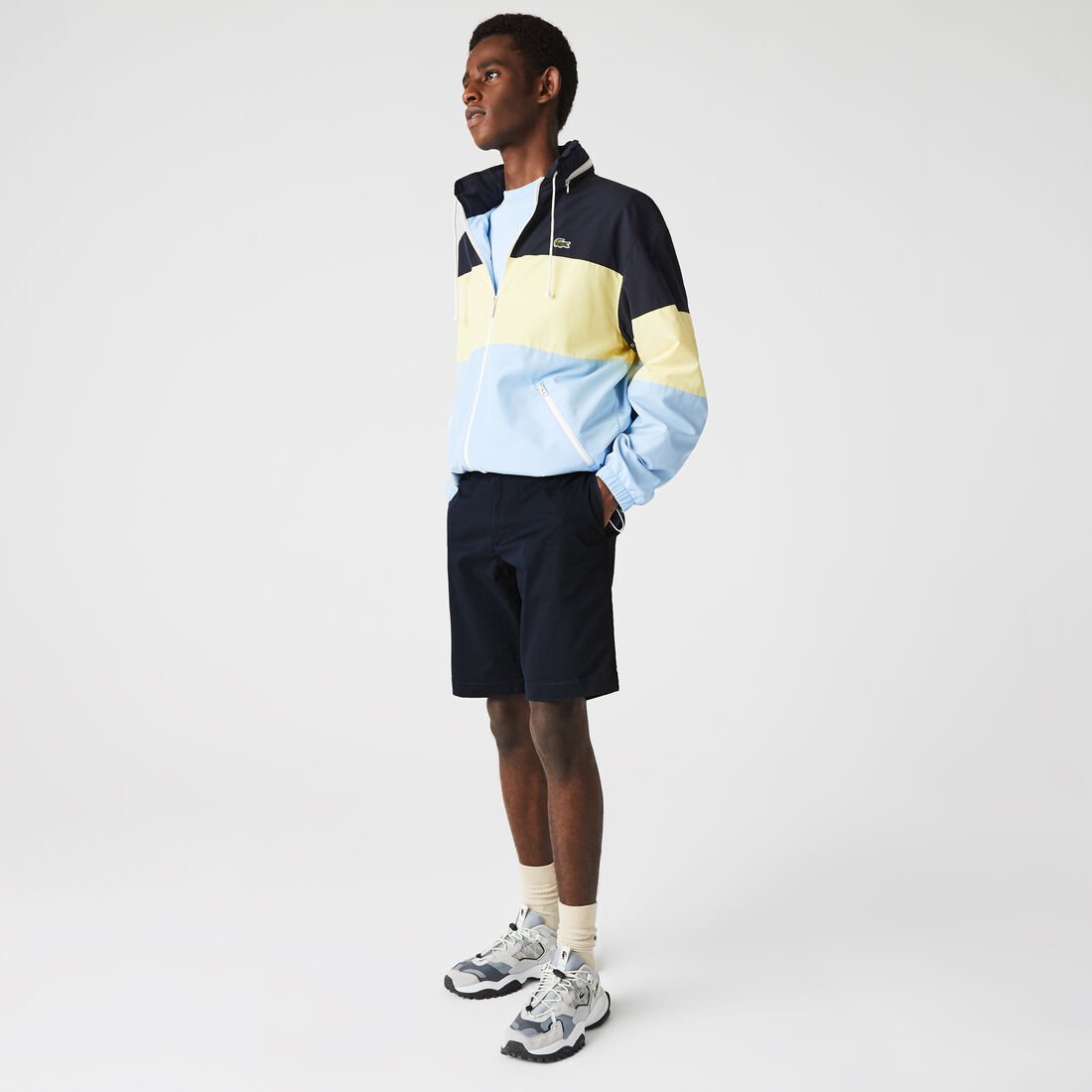 Men's Slim Fit Stretch Gabardine Bermuda Shorts Men's Slim Fit Stretch Gabardine Bermuda Shorts