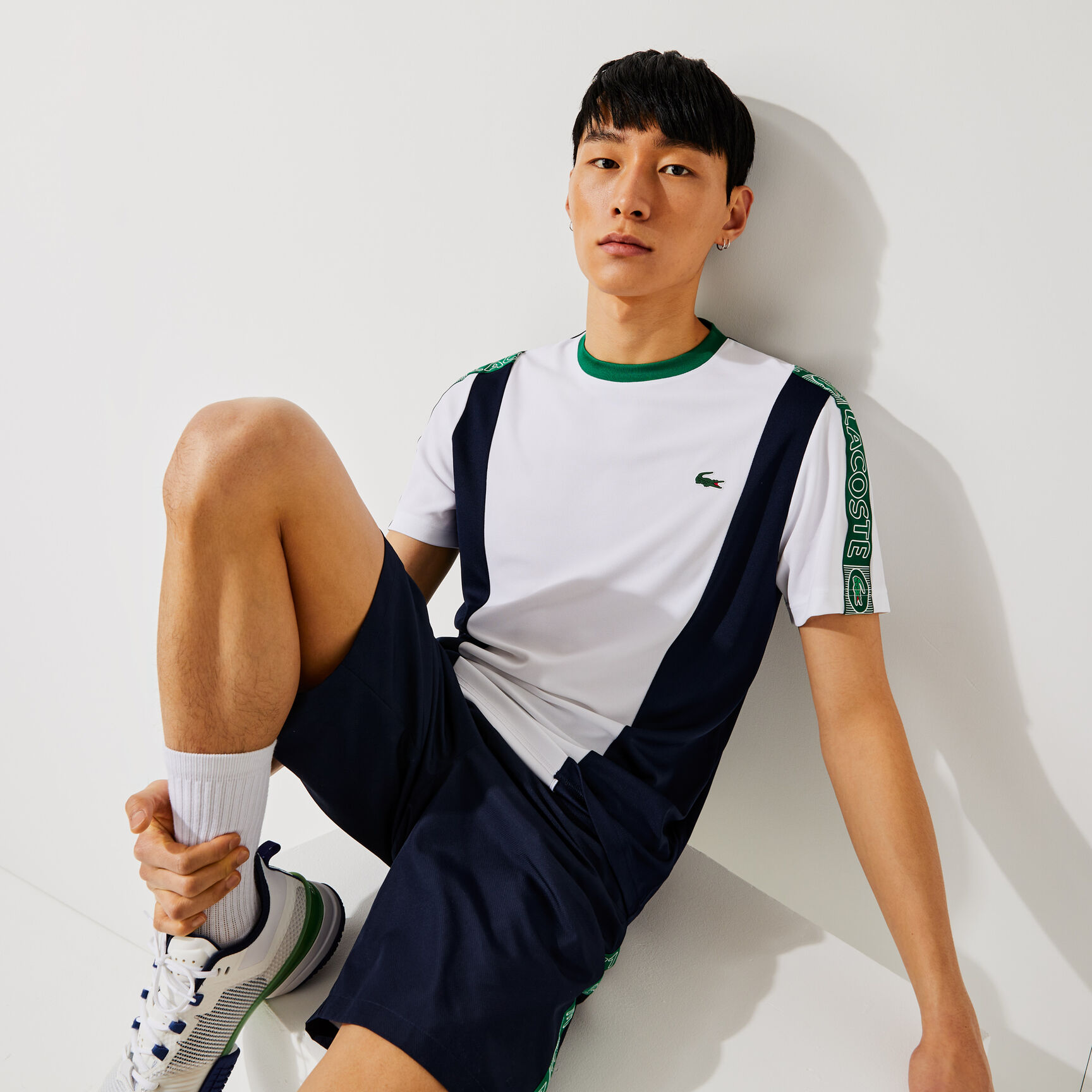 تيشيرت بيكيه بأشرطة شعار الماركة للرجال مجموعة Lacoste SPORT