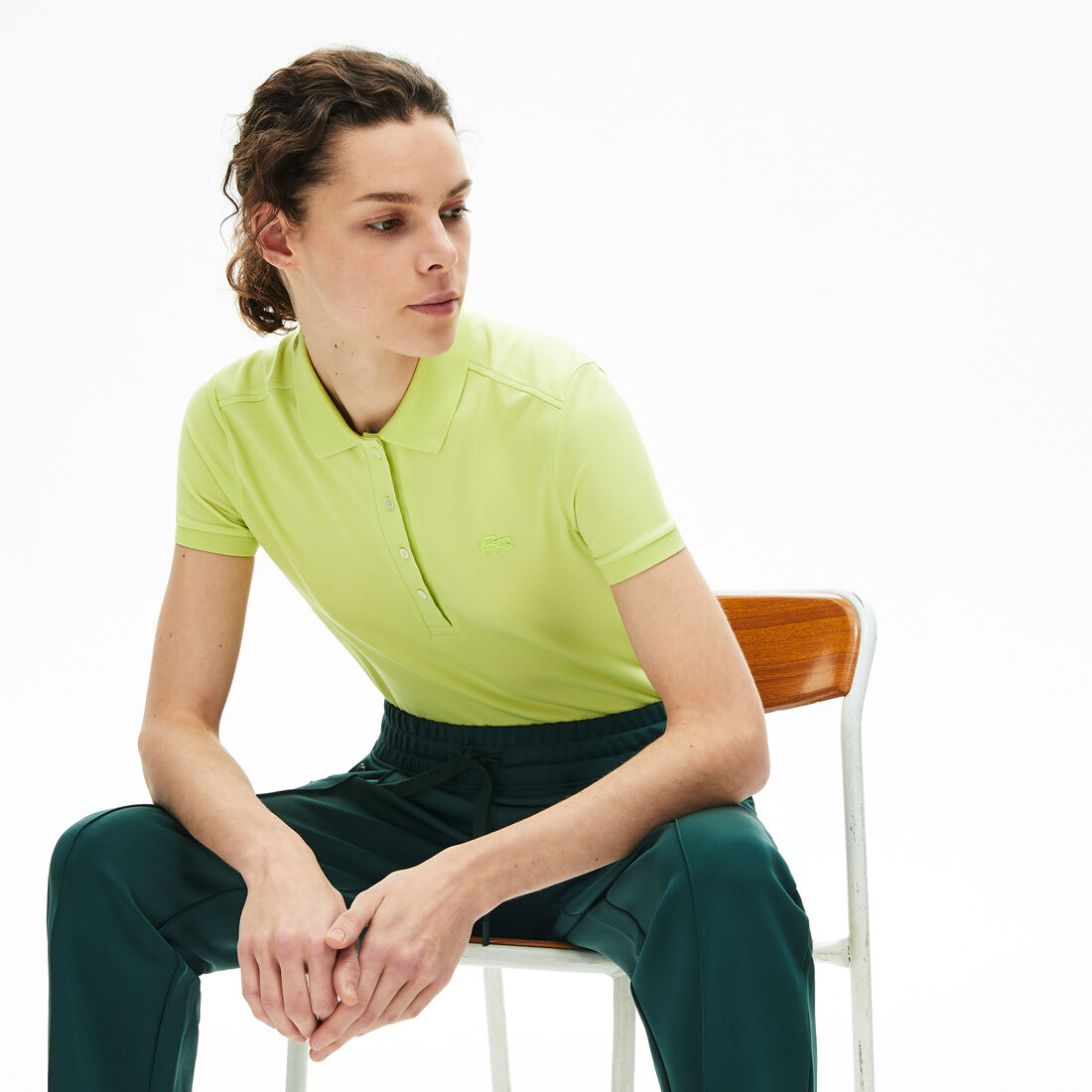 تيشيرت بولو L.12.D بقصة ضيقة من قماش بيتي بيكيه المطاطي تيشيرت بولو L.12.D بقصة ضيقة من قماش بيتي بيكيه المطاطي