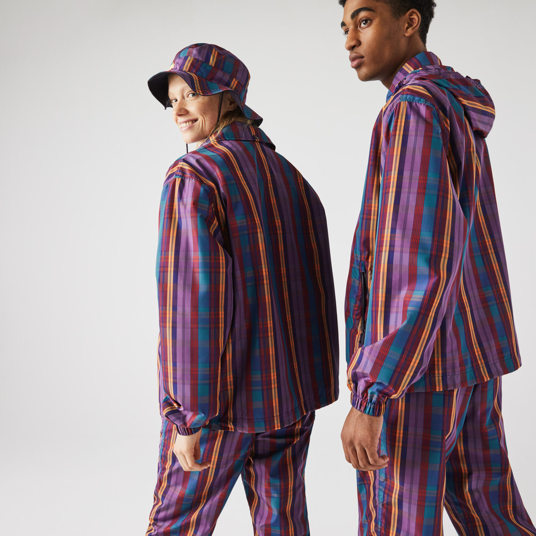 سترة واقية من الرياح كاروهات بسحاب للجنسين مجموعة Lacoste LIVE لاكوست سترة واقية من الرياح كاروهات بسحاب للجنسين مجموعة lacoste live