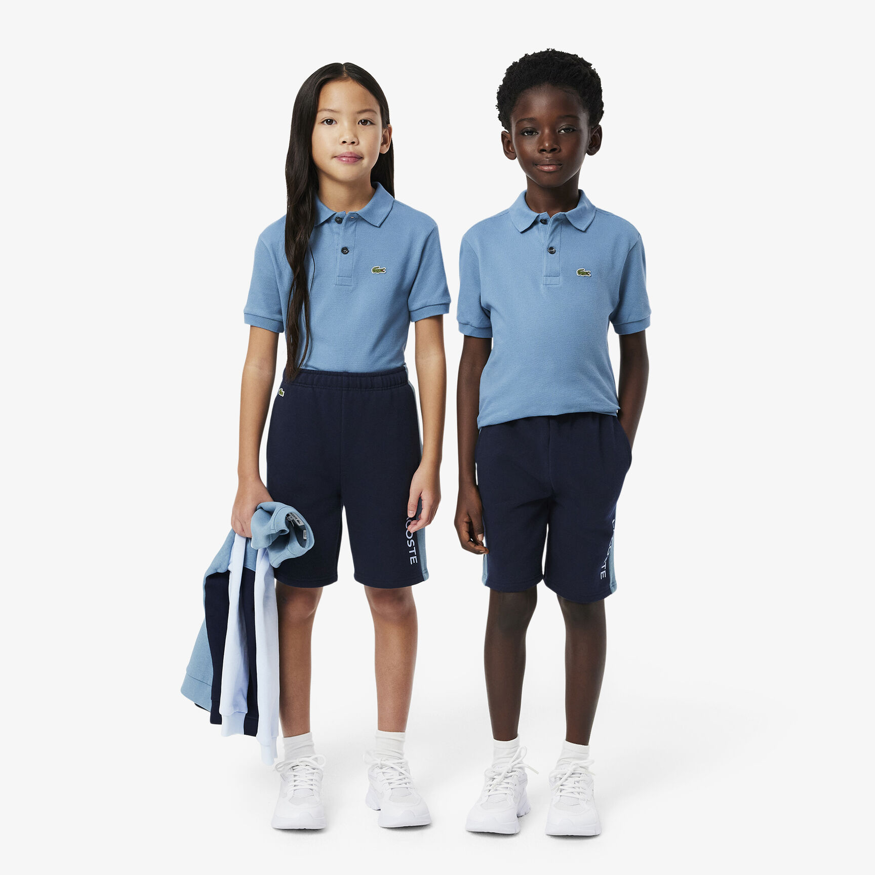 شورت من الصوف متعدد الألوان شورت من الصوف متعدد الألوان