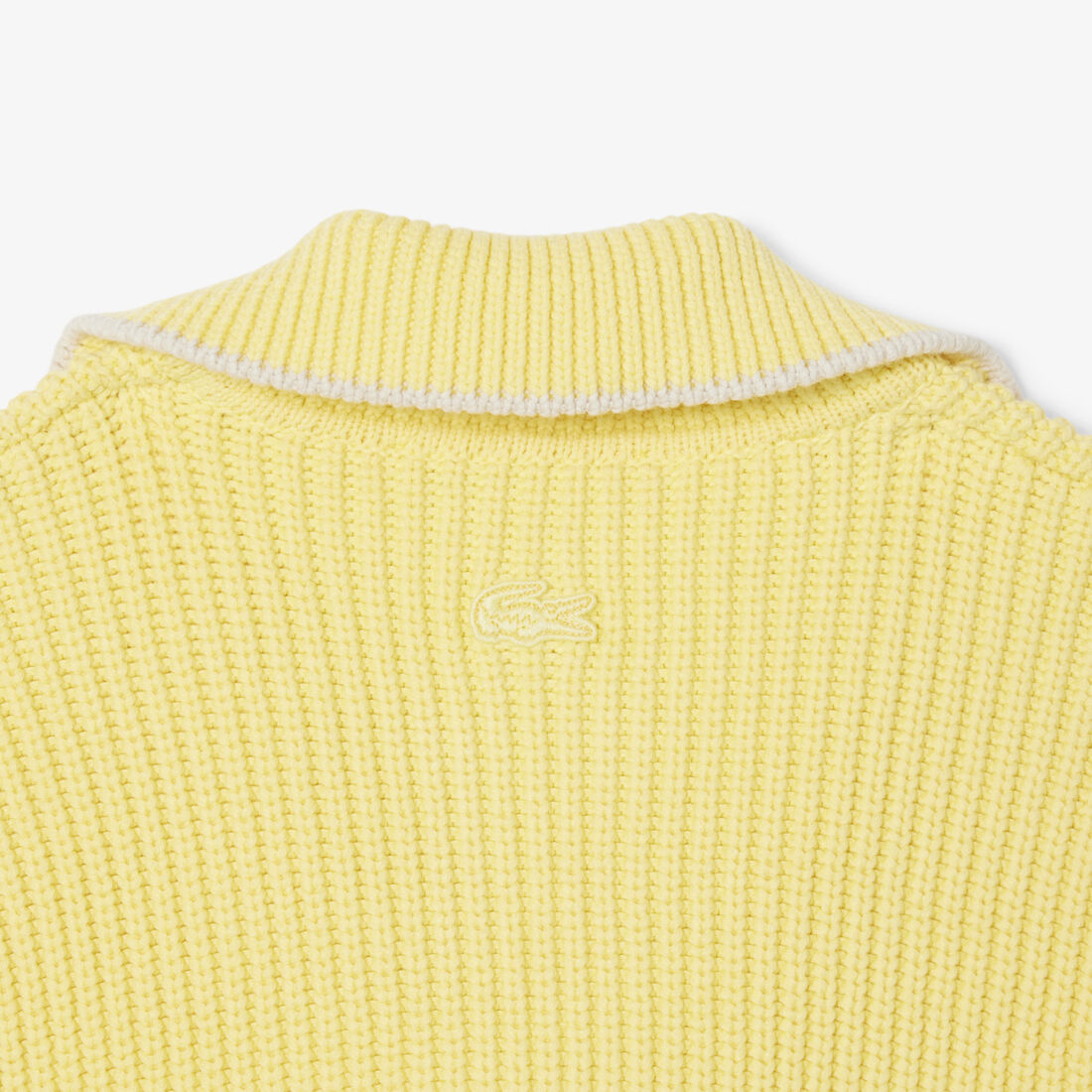 سترة مزينة بسحاب وشارة قطنية سترة مزينة بسحاب وشارة قطنية