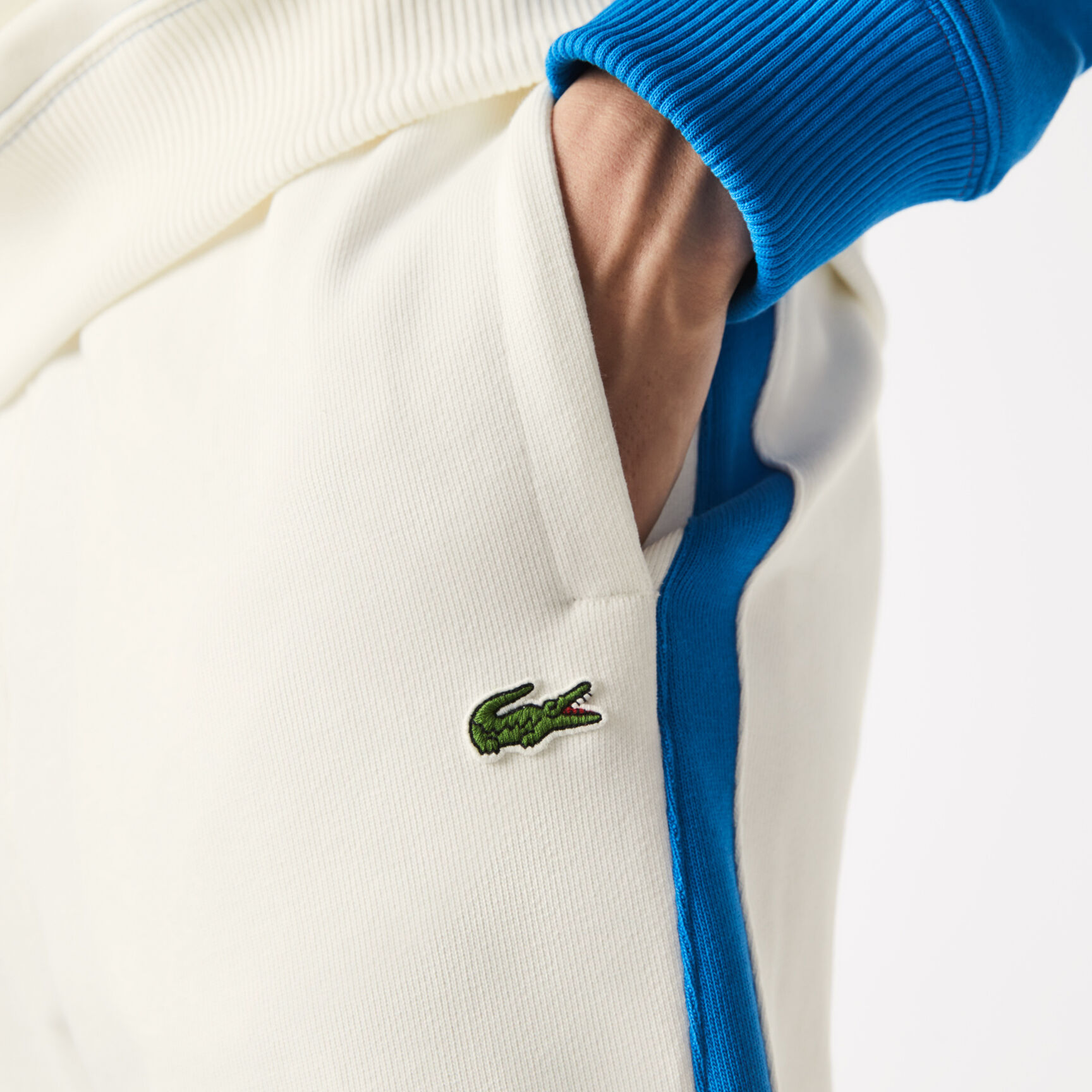 بنطلون رياضي للرجال مصنوع في فرنسا من القطن العضوي والصوف بنطلون رياضي للرجال مصنوع في فرنسا من القطن العضوي والصوف