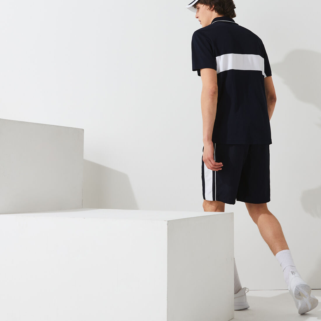 قميص بولو مقاوم مسامي للرجال مع كتل لونية مجموعة Lacoste SPORT قميص بولو مقاوم مسامي للرجال مع كتل لونية مجموعة Lacoste SPORT