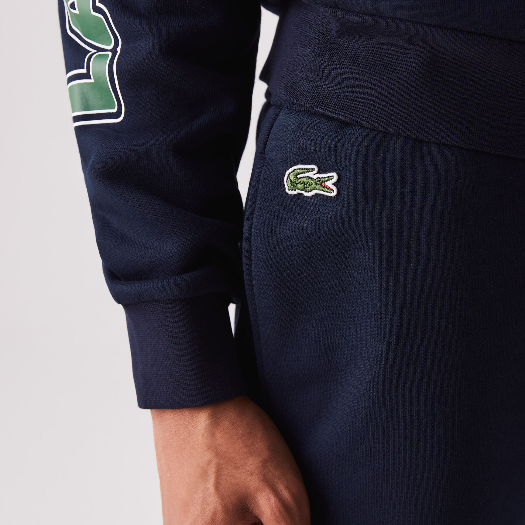 بذلة رياضية صوف من مجموعة Lacoste SPORT مع توقيع العلامة التجارية للرجال بذلة رياضية صوف من مجموعة Lacoste SPORT مع توقيع العلامة التجارية للرجال
