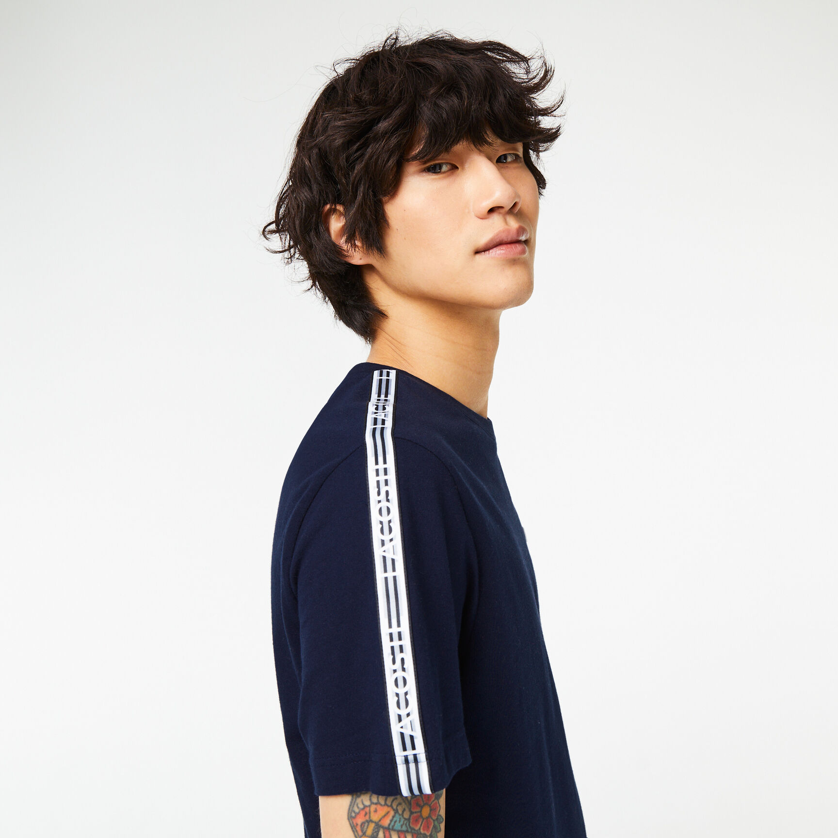 Men's Lacoste Regular Fit Logo Stripe T-shirt Men's Lacoste Regular Fit Logo Stripe T-shirt