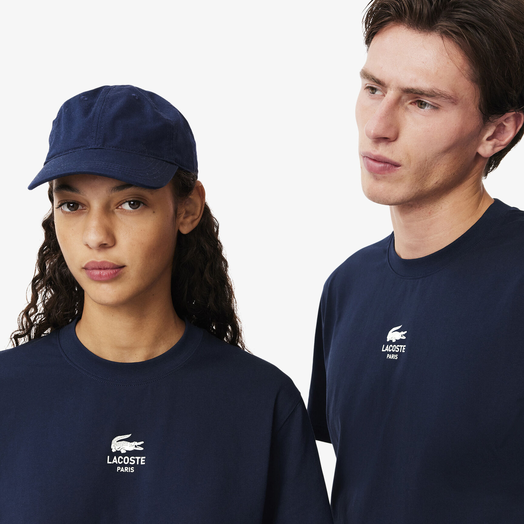 تي شيرت قطني بطبعة مميزة