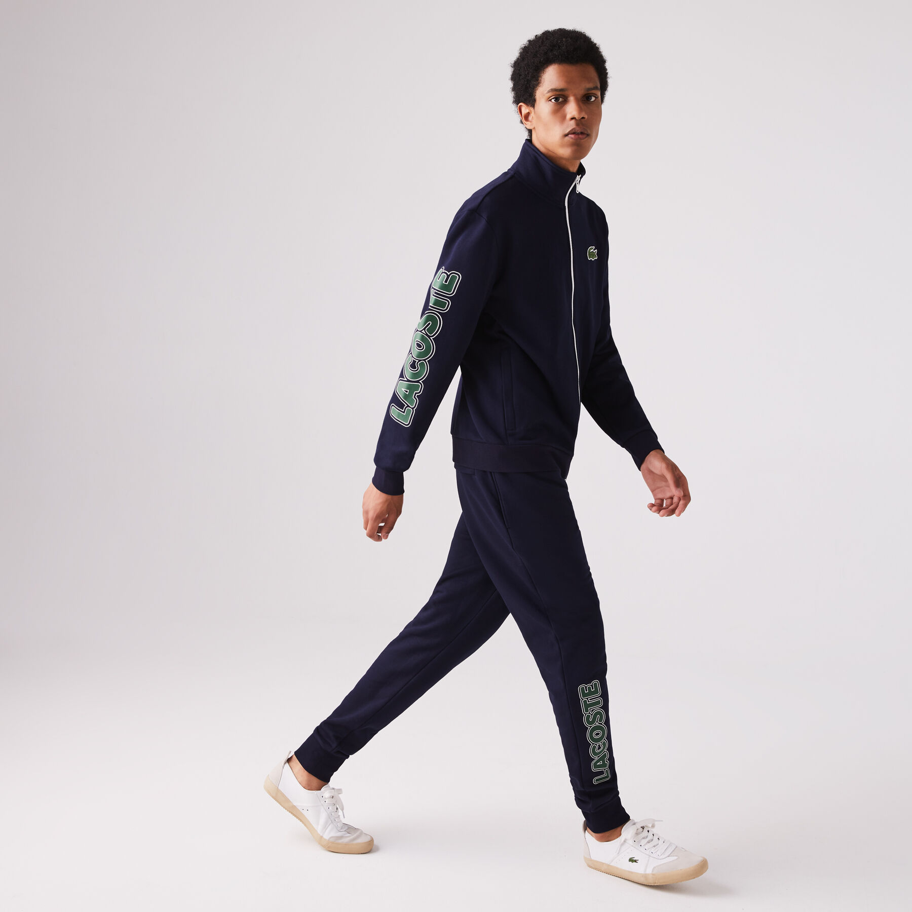 لاكوست بذلة رياضية صوف من مجموعة lacoste sport مع توقيع العلامة التجارية للرجال