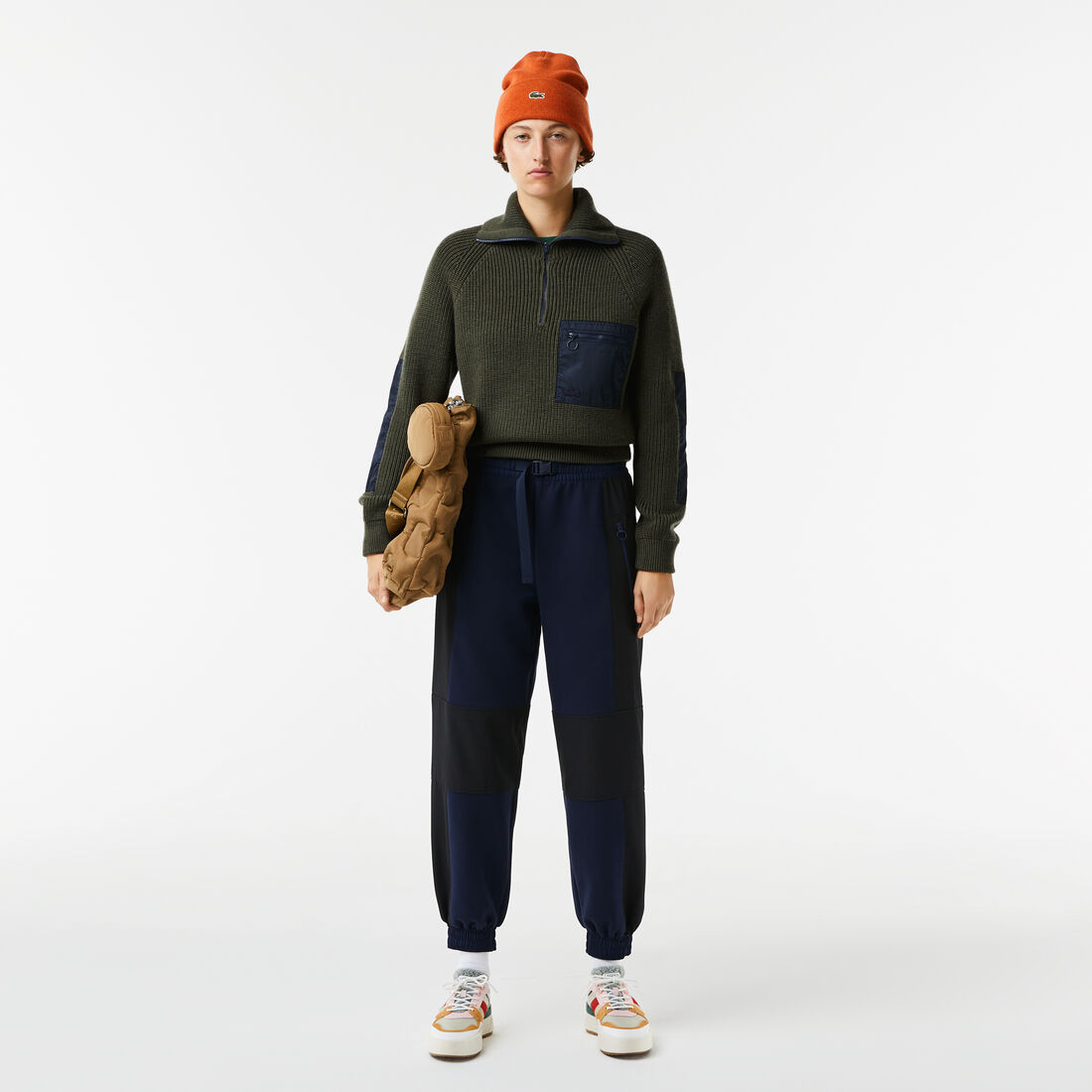 سترة لاكوست مقسمة بألوان بسحّاب على الرقبة للنساء سترة لاكوست مقسمة بألوان بسحّاب على الرقبة للنساء