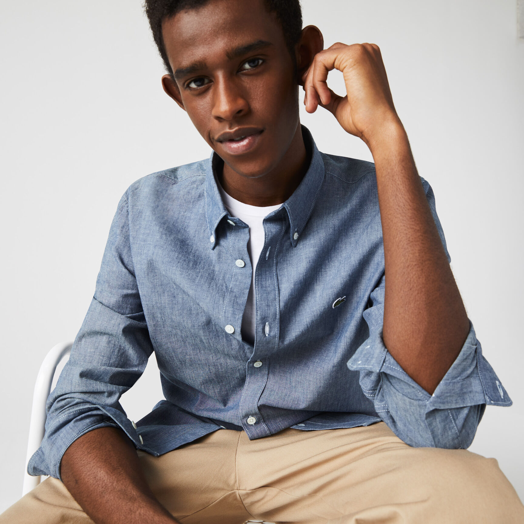 Men's Slim Fit Cotton Chambray Shirt Men's Slim Fit Cotton Chambray Shirt