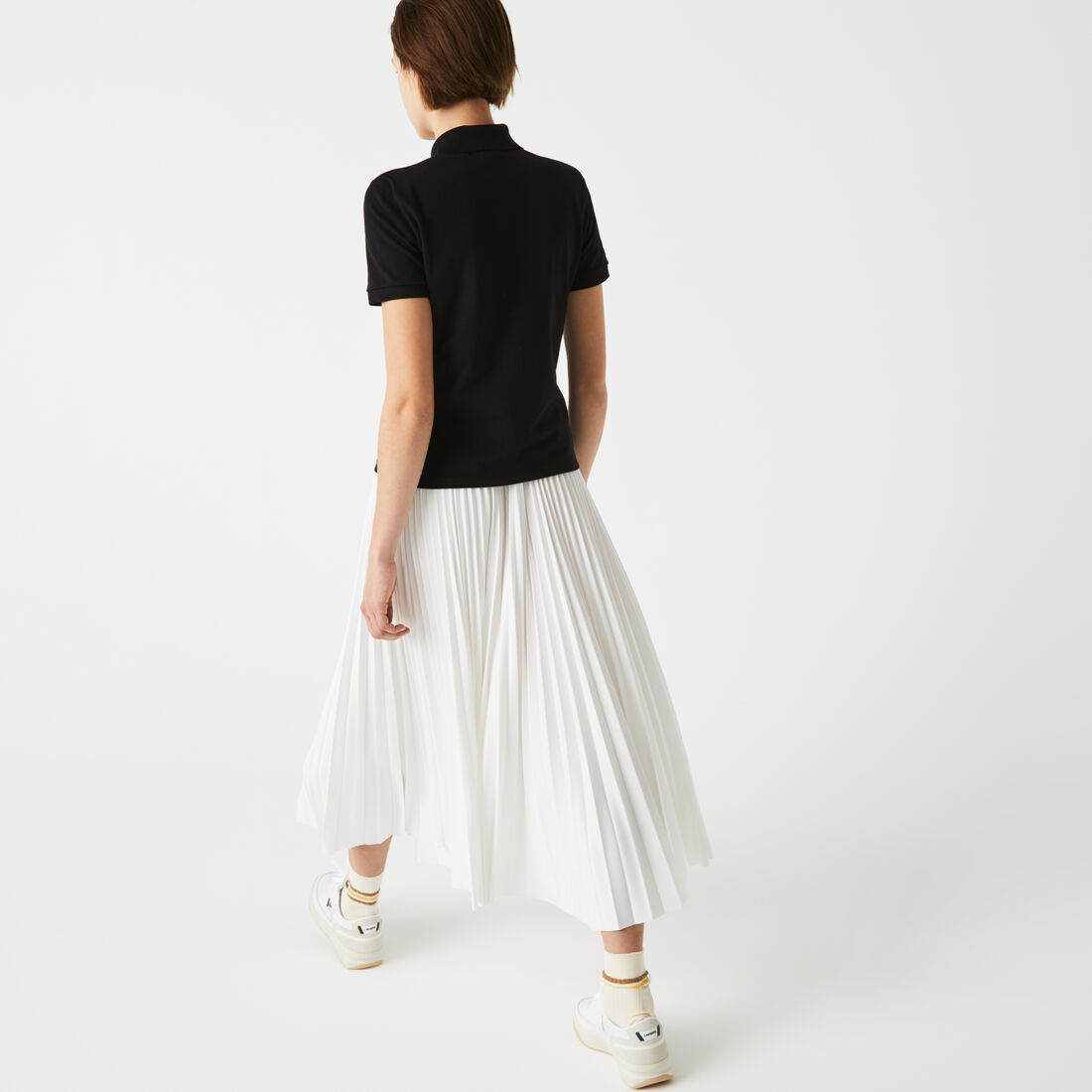 قميص بولو من بيكيه القطن المرن قصة ضيقة مجموعة Lacoste LIVE للنساء قميص بولو من بيكيه القطن المرن قصة ضيقة مجموعة Lacoste LIVE للنساء