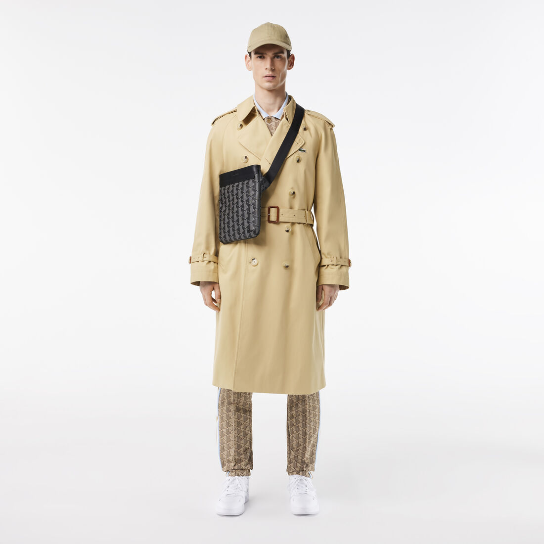 حقيبة كتف ذا بليند بنقشة شعار الماركة للرجال حقيبة كتف ذا بليند بنقشة شعار الماركة للرجال