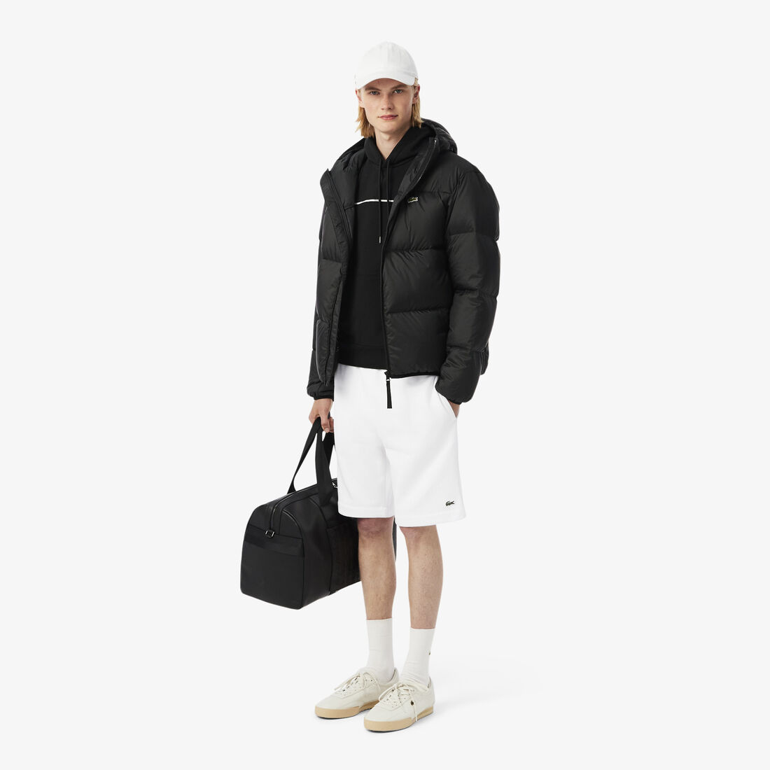 شورت صوف بقصّة عادية شورت صوف بقصّة عادية