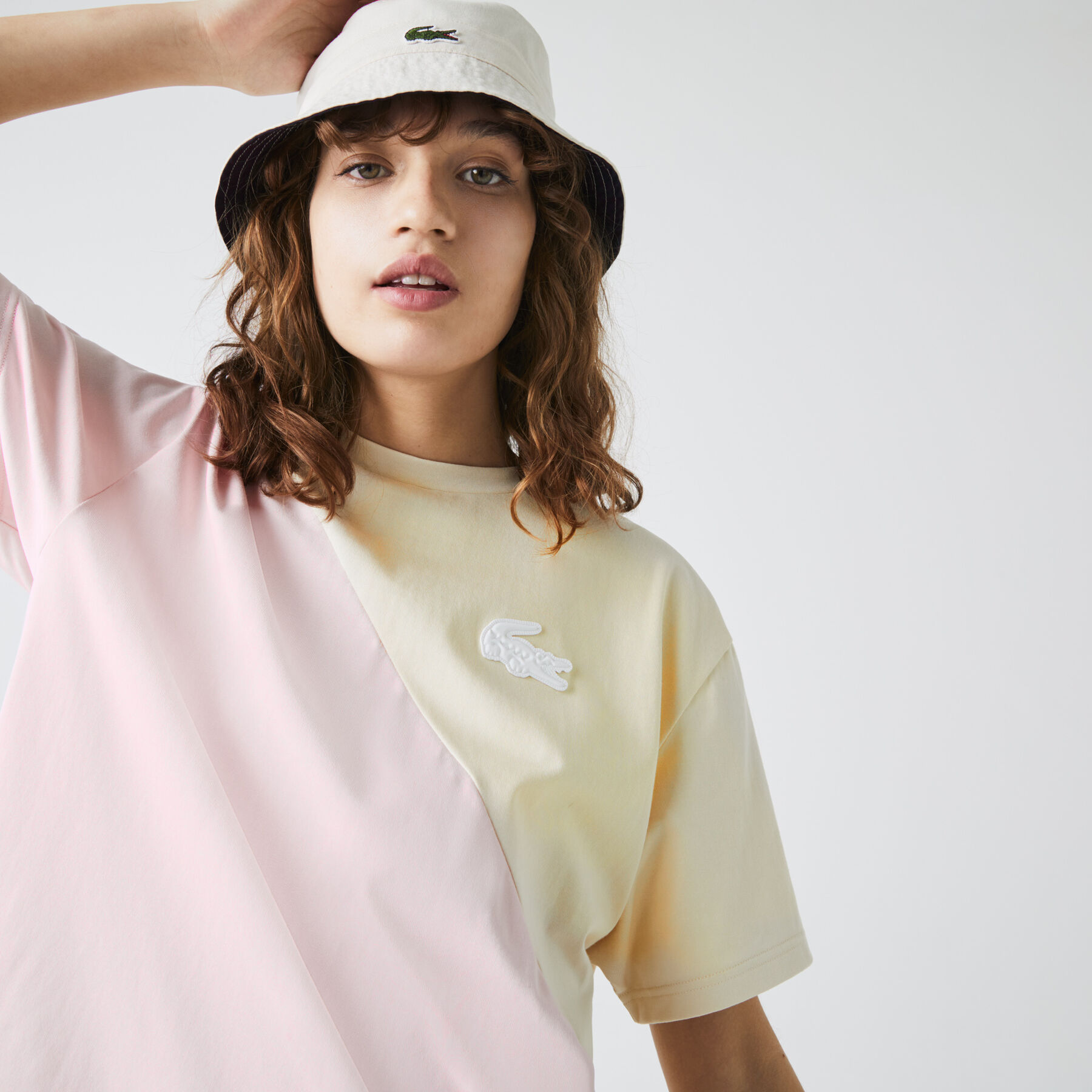 لاكوست تي شيرت قطن للنساء ثنائي اللون قصة فضفاضة مجموعة lacoste live