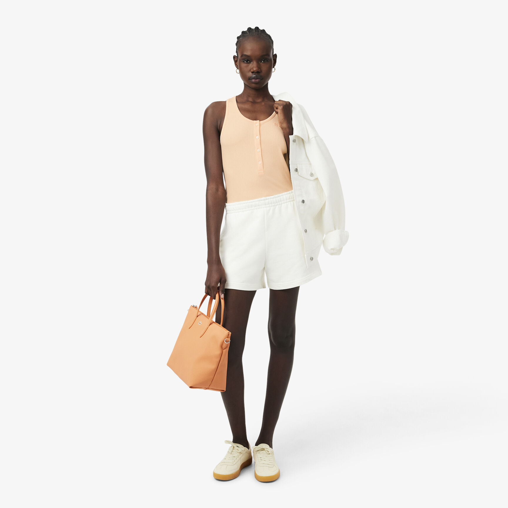 قميص داخلي قطني مضلع بقصة ضيقة قميص داخلي قطني مضلع بقصة ضيقة