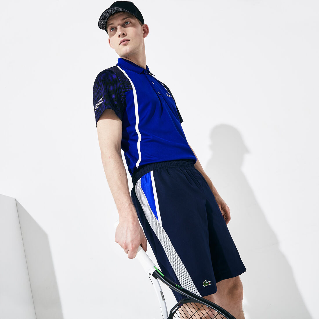 شورت رياضي للعب التنس بقصة متباينة من مجموعة LacosteSPORT للرجال