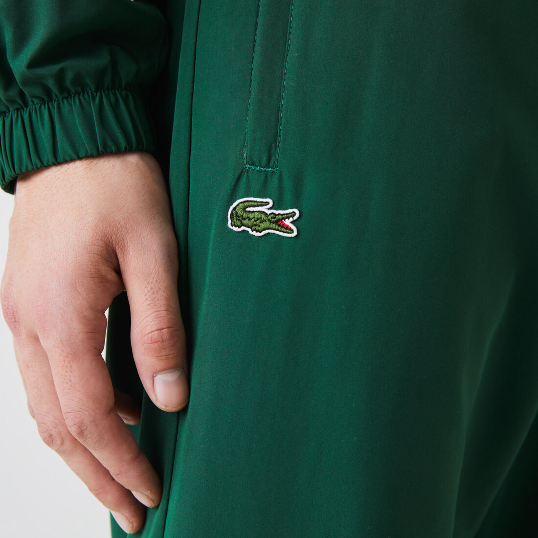 بنطال رياضي للرجال خفيف الوزن وضد الماء بنطال رياضي للرجال خفيف الوزن وضد الماء